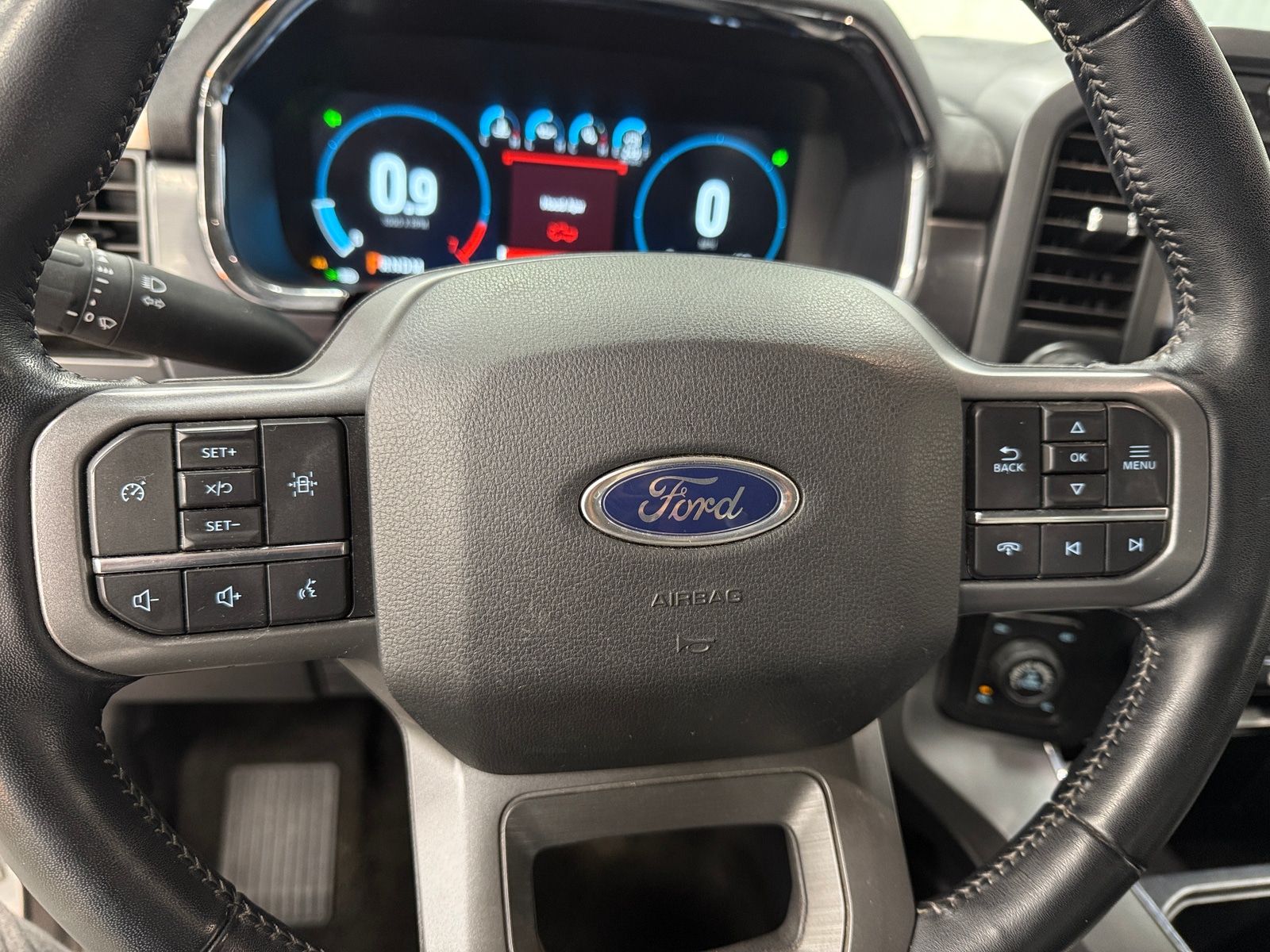 Thumbnail: 2022 Ford Econoline - 4