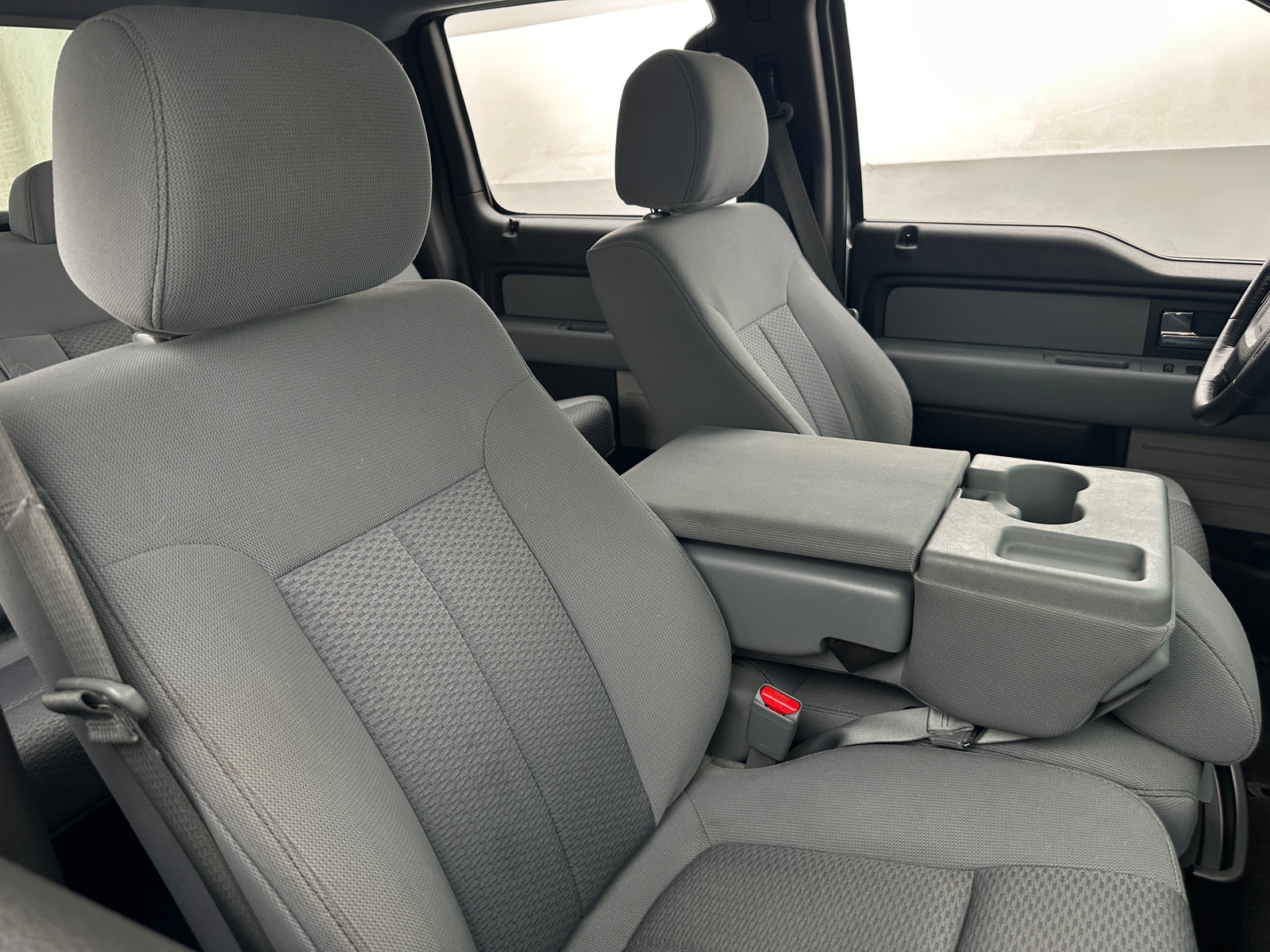 Thumbnail: 2013 Ford Econoline - 2