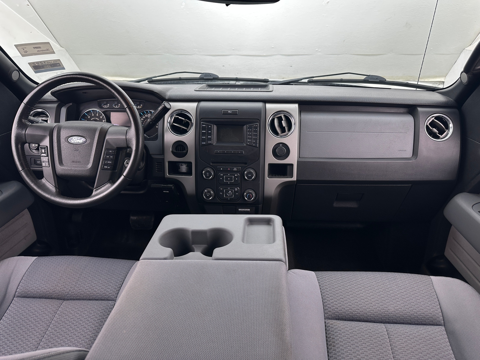 Thumbnail: 2013 Ford Econoline - 3