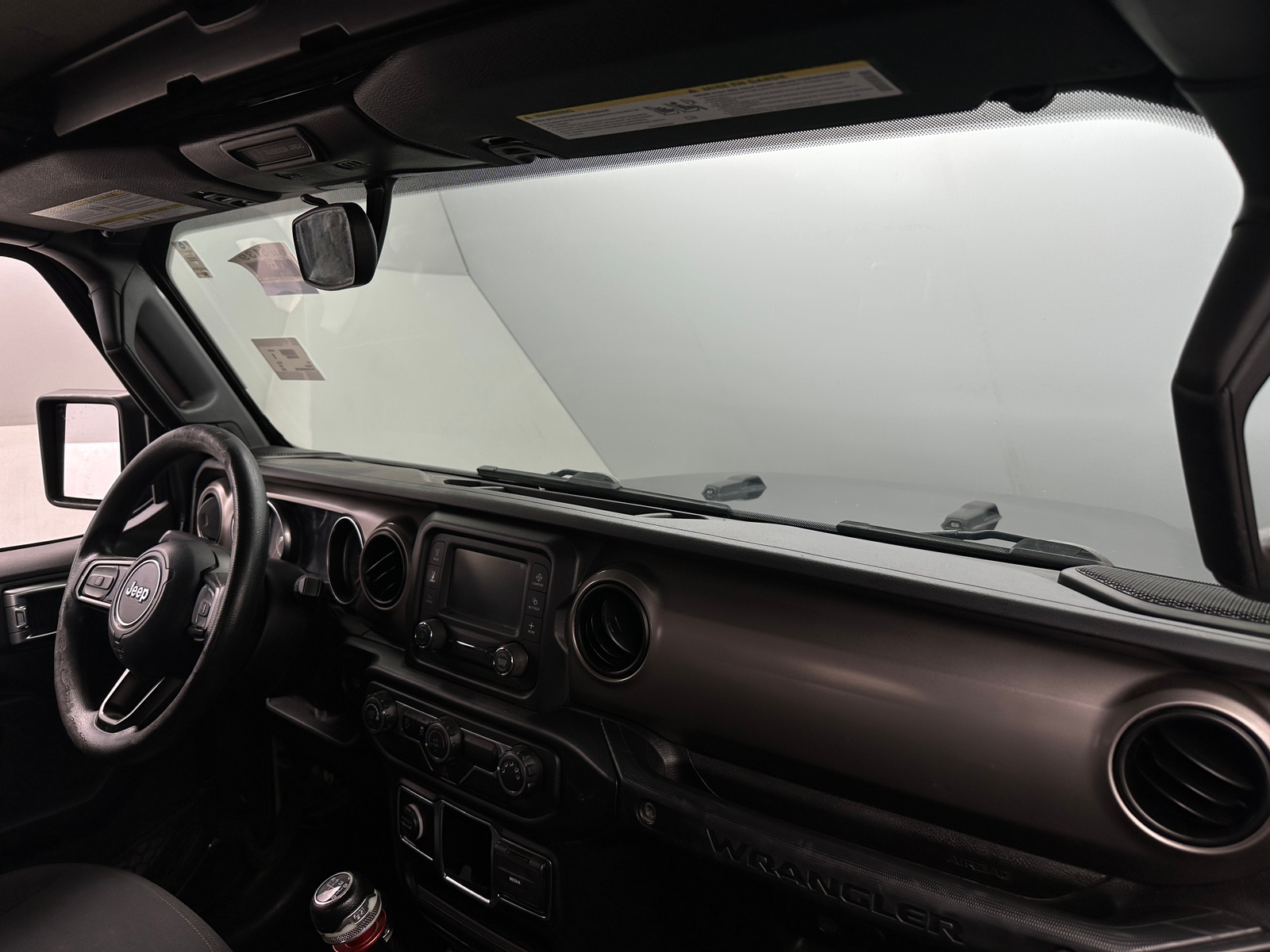 Thumbnail: 2019 Jeep Wrangler - 3