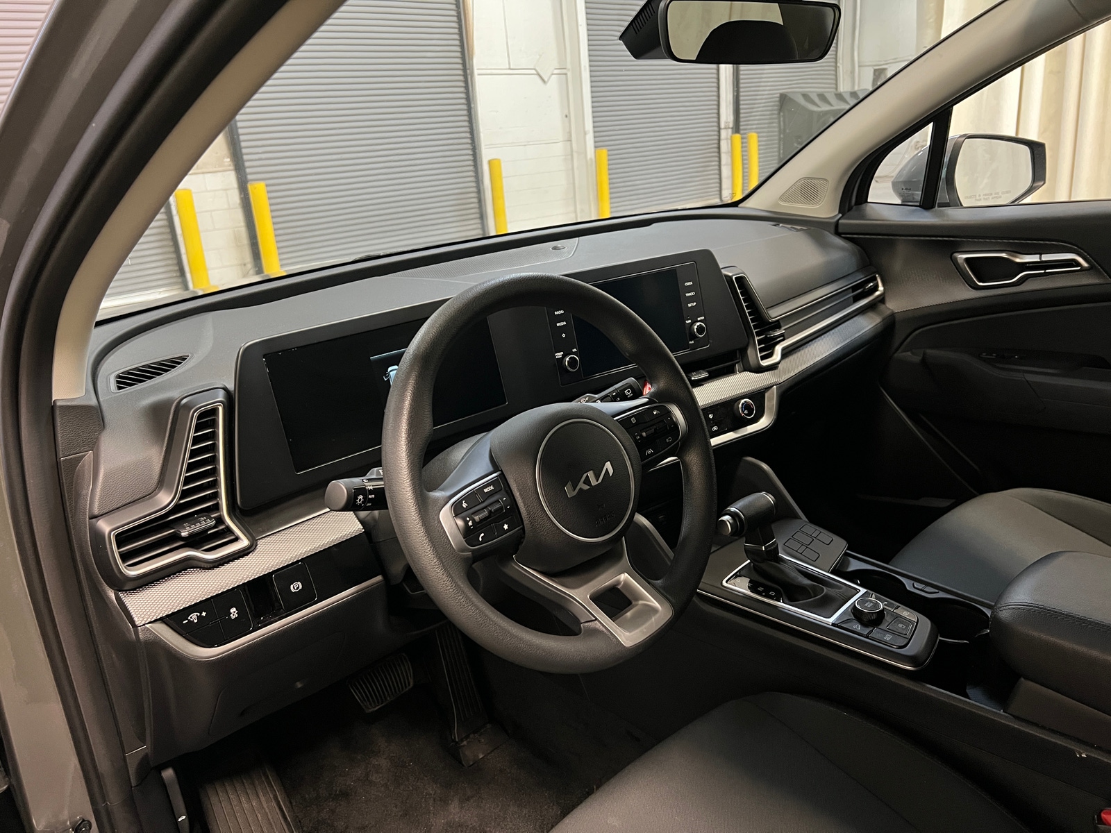 Thumbnail: 2023 Kia Sportage - 3
