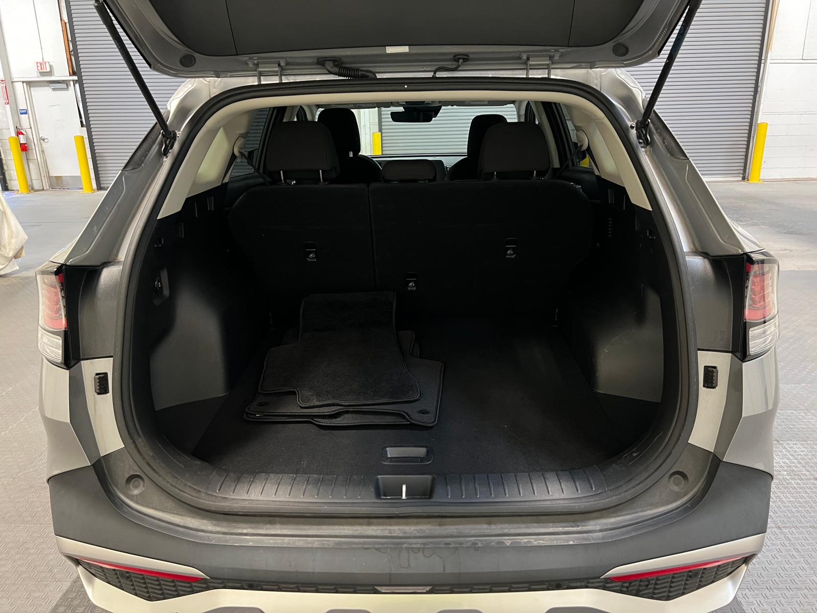 Thumbnail: 2023 Kia Sportage - 7