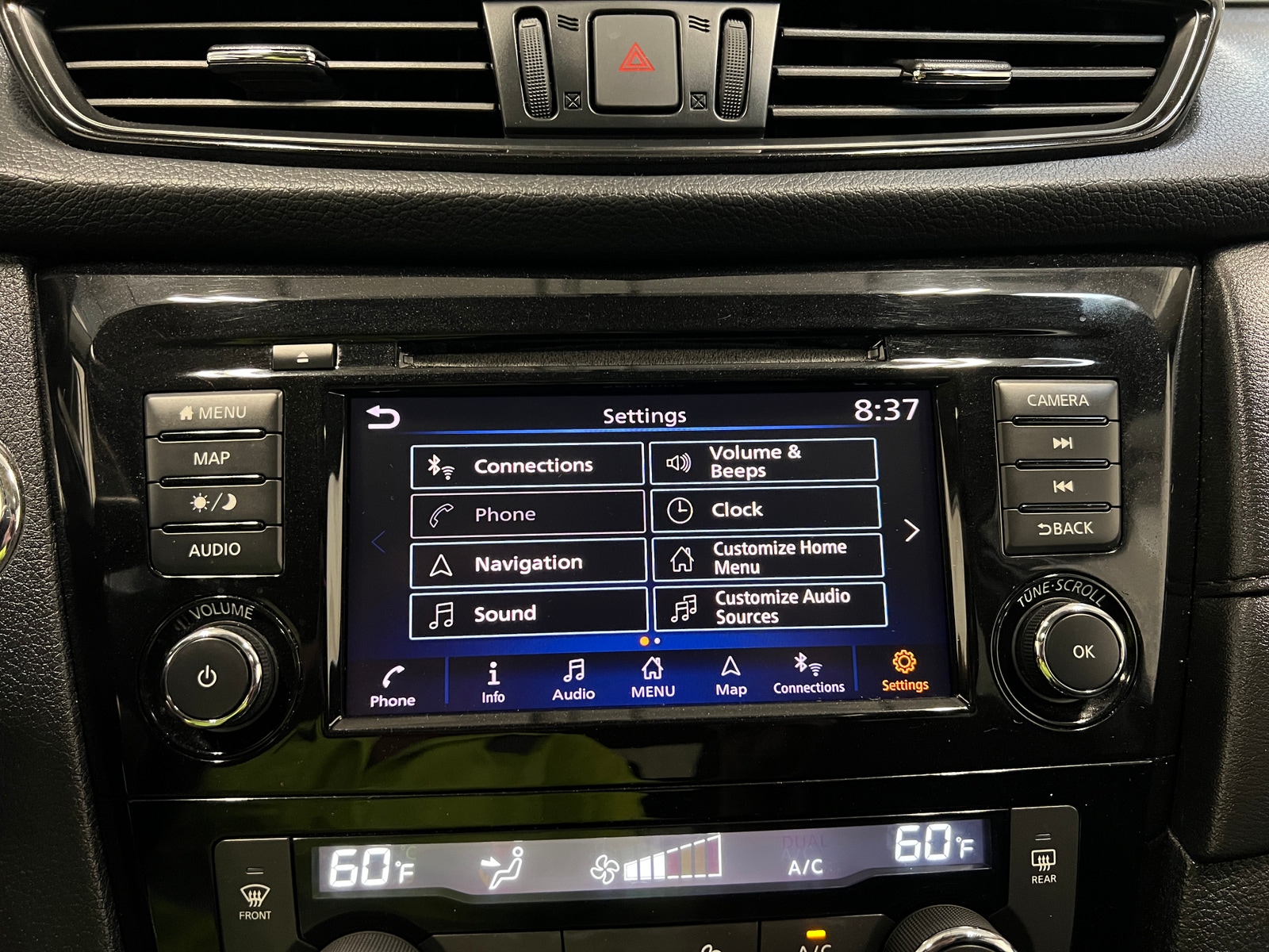 Thumbnail: 2018 Nissan Rogue - 4
