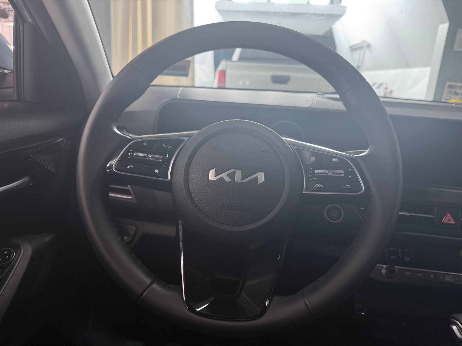 Thumbnail: 2024 Kia Seltos - 5