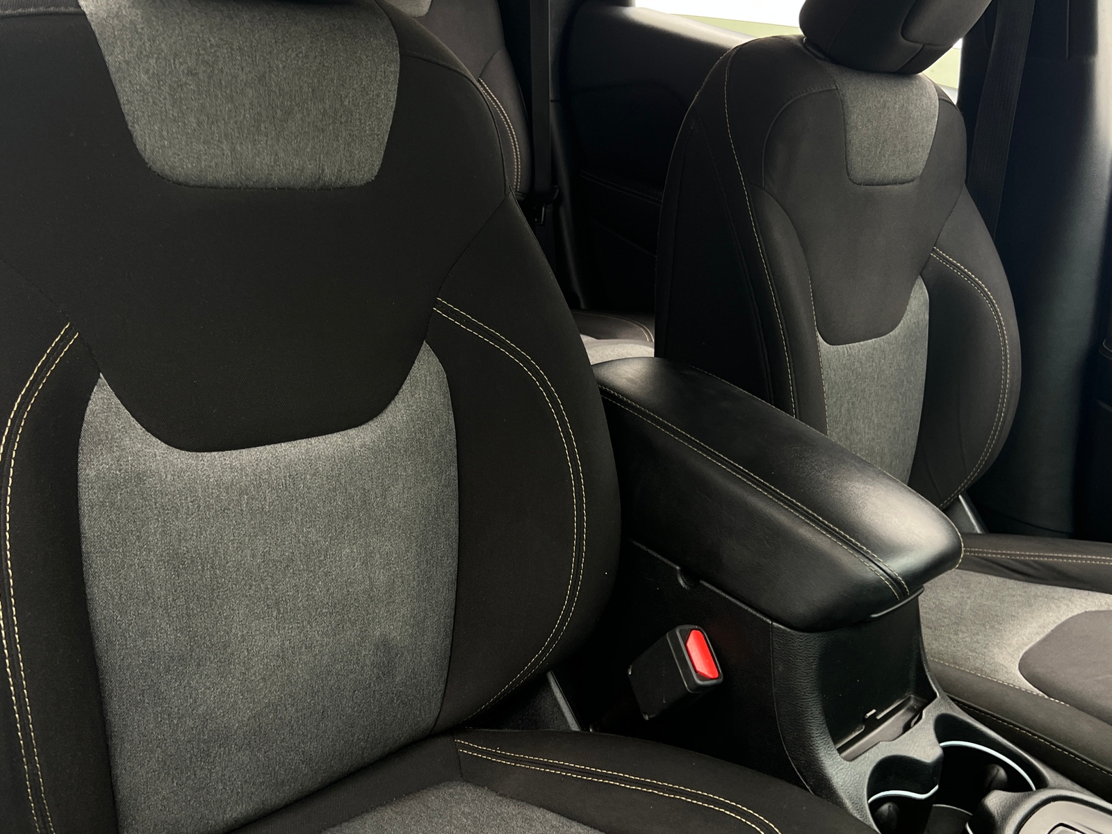Thumbnail: 2016 Jeep Cherokee - 2
