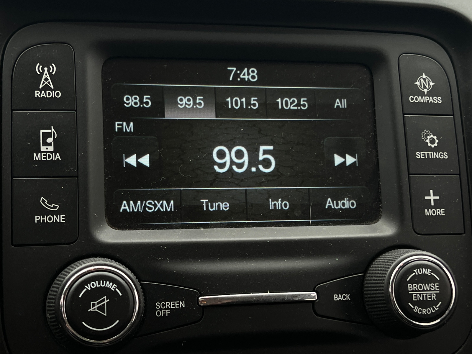 Thumbnail: 2016 Jeep Cherokee - 4