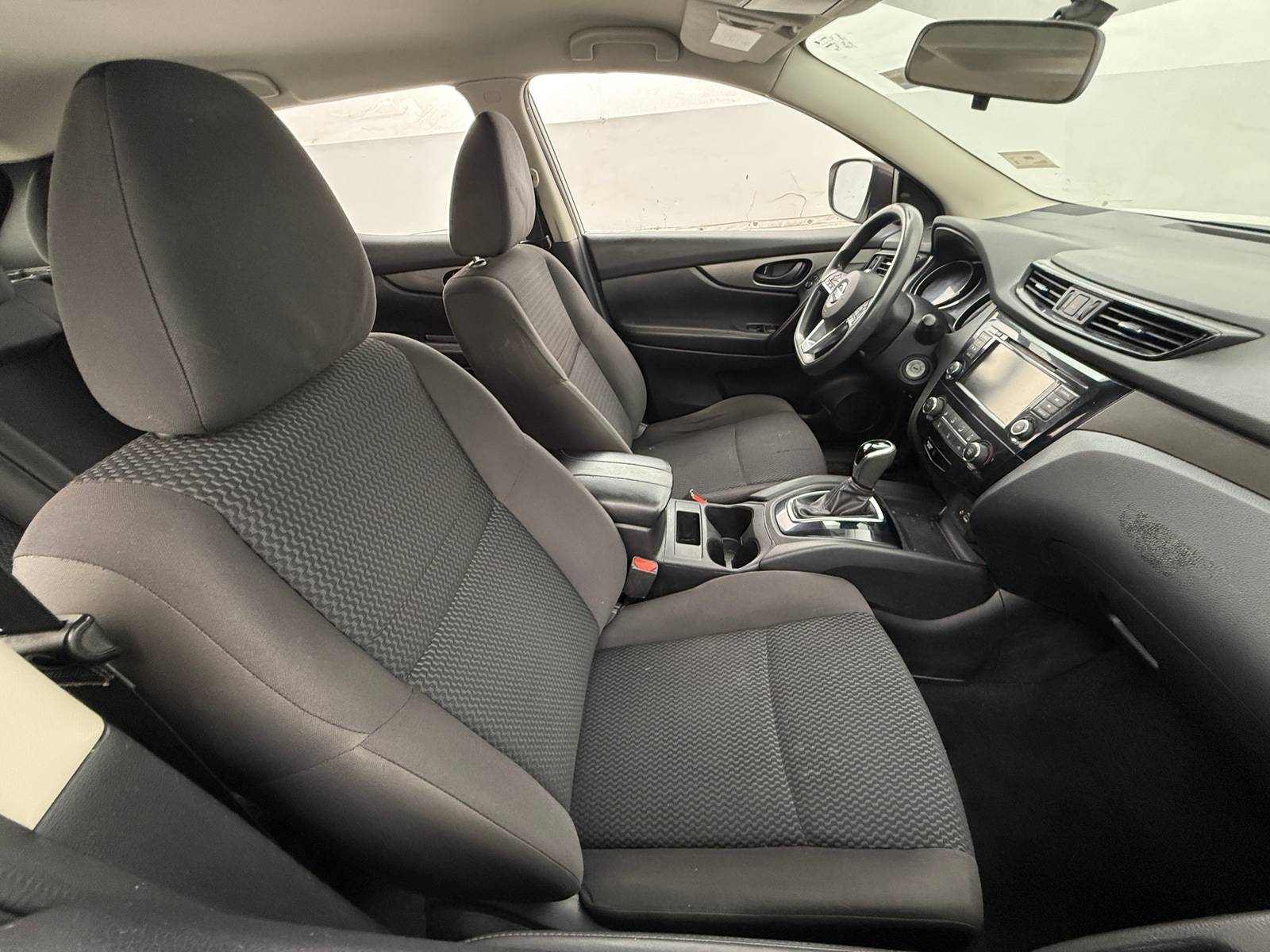 Thumbnail: 2019 Nissan Rogue Sport - 2