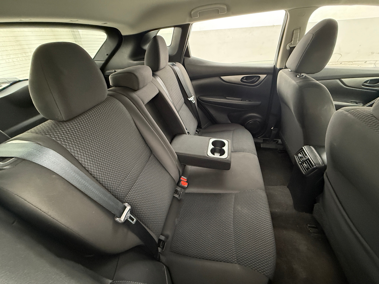 Thumbnail: 2019 Nissan Rogue Sport - 6