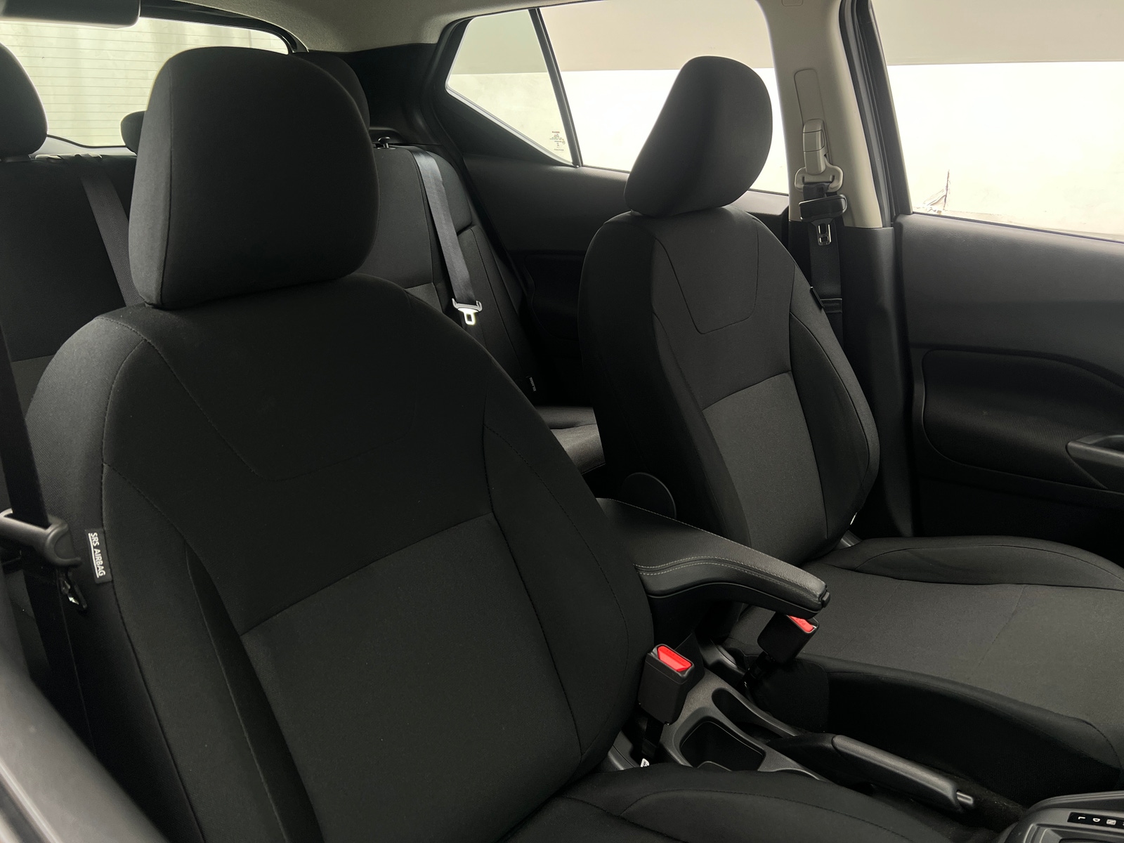 Thumbnail: 2024 Nissan Kicks - 2