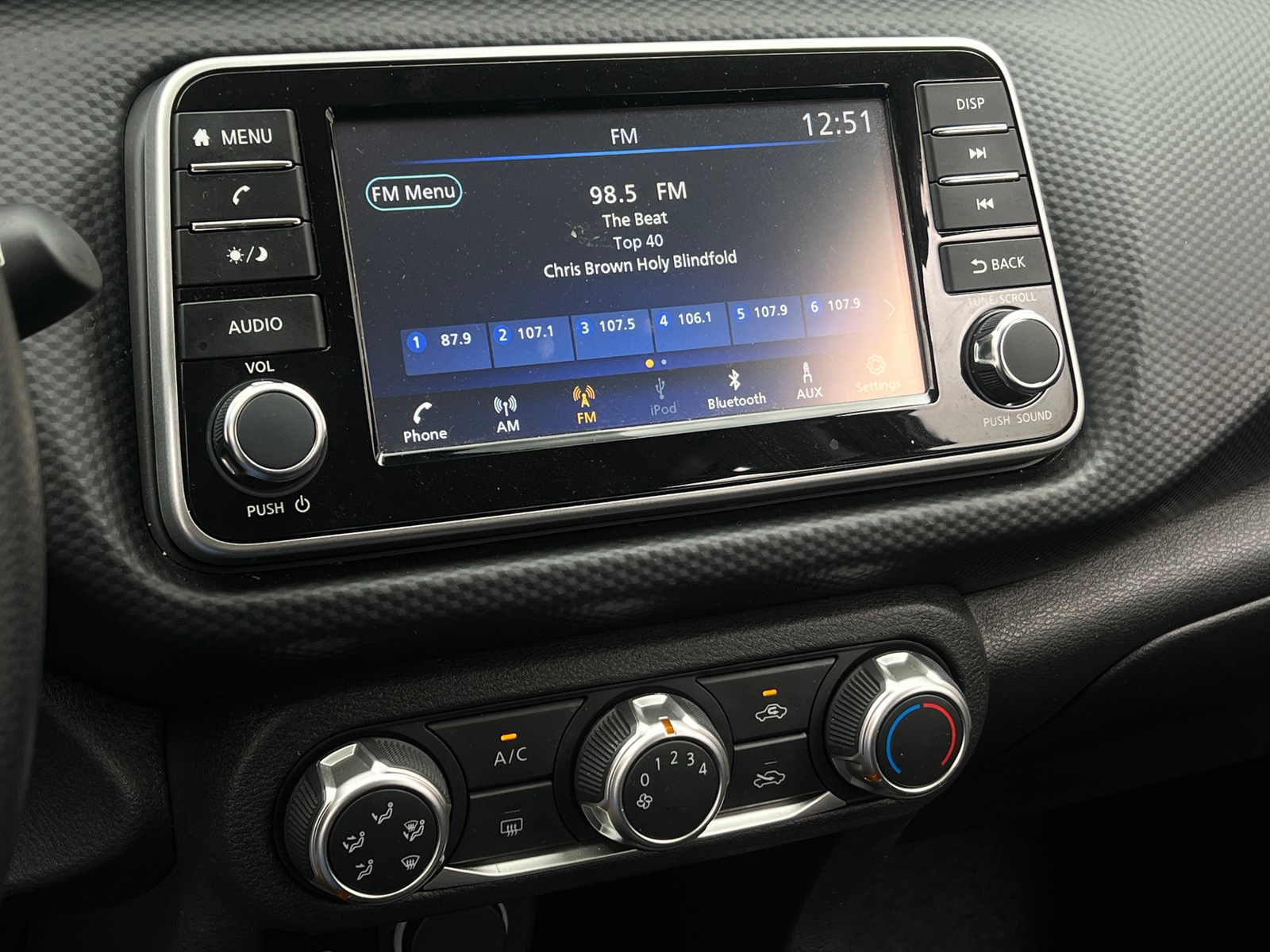 Thumbnail: 2024 Nissan Kicks - 4