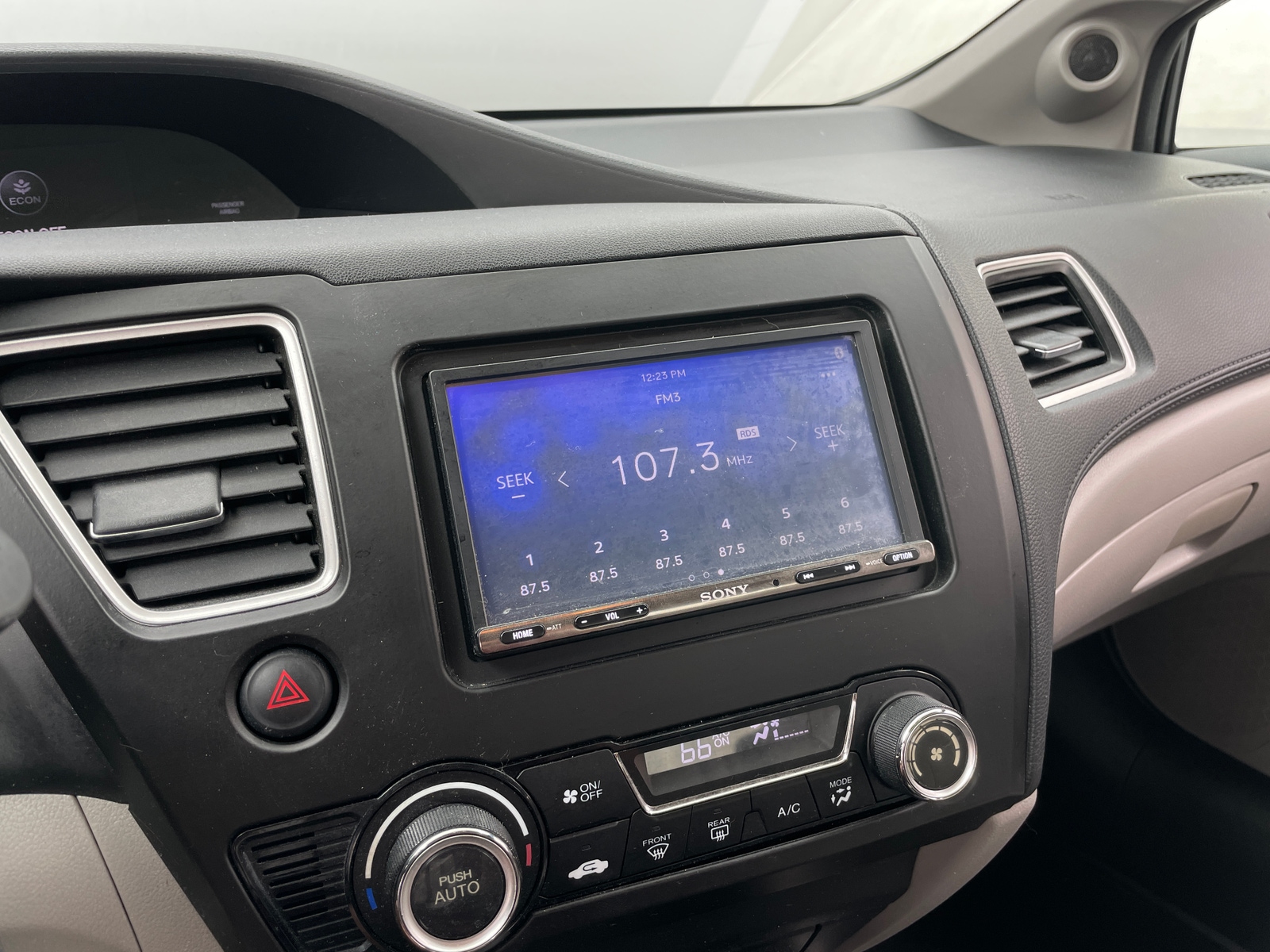 Thumbnail: 2013 Honda Civic - 4