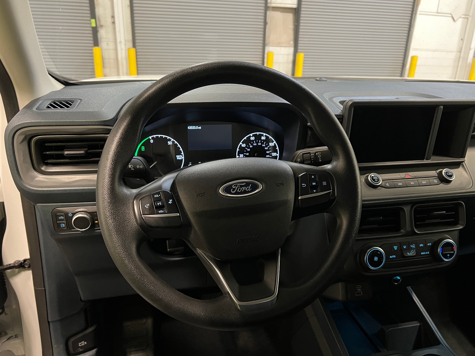 Thumbnail: 2022 Ford Maverick - 5
