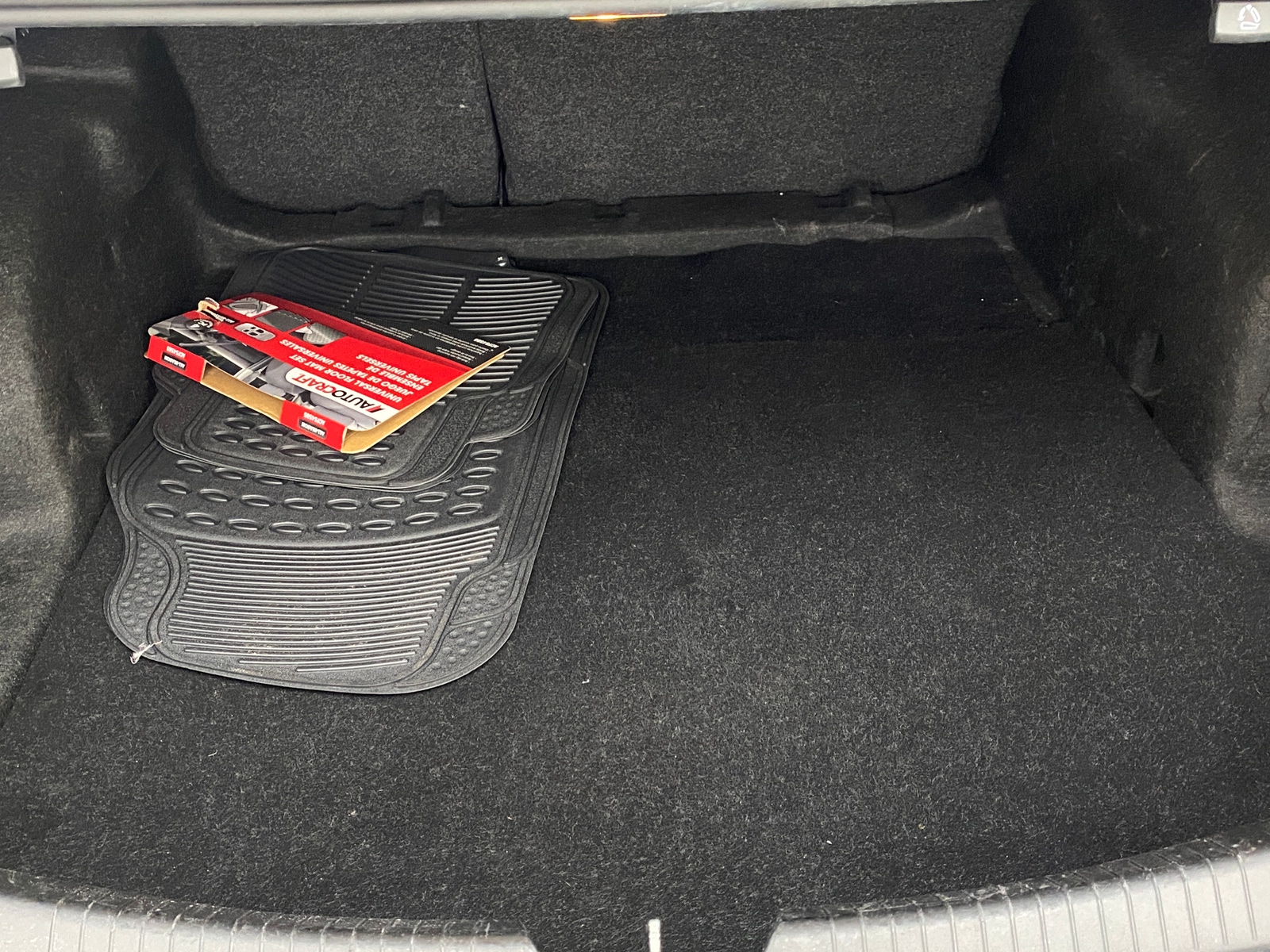 Thumbnail: 2020 Chevrolet Malibu - 7