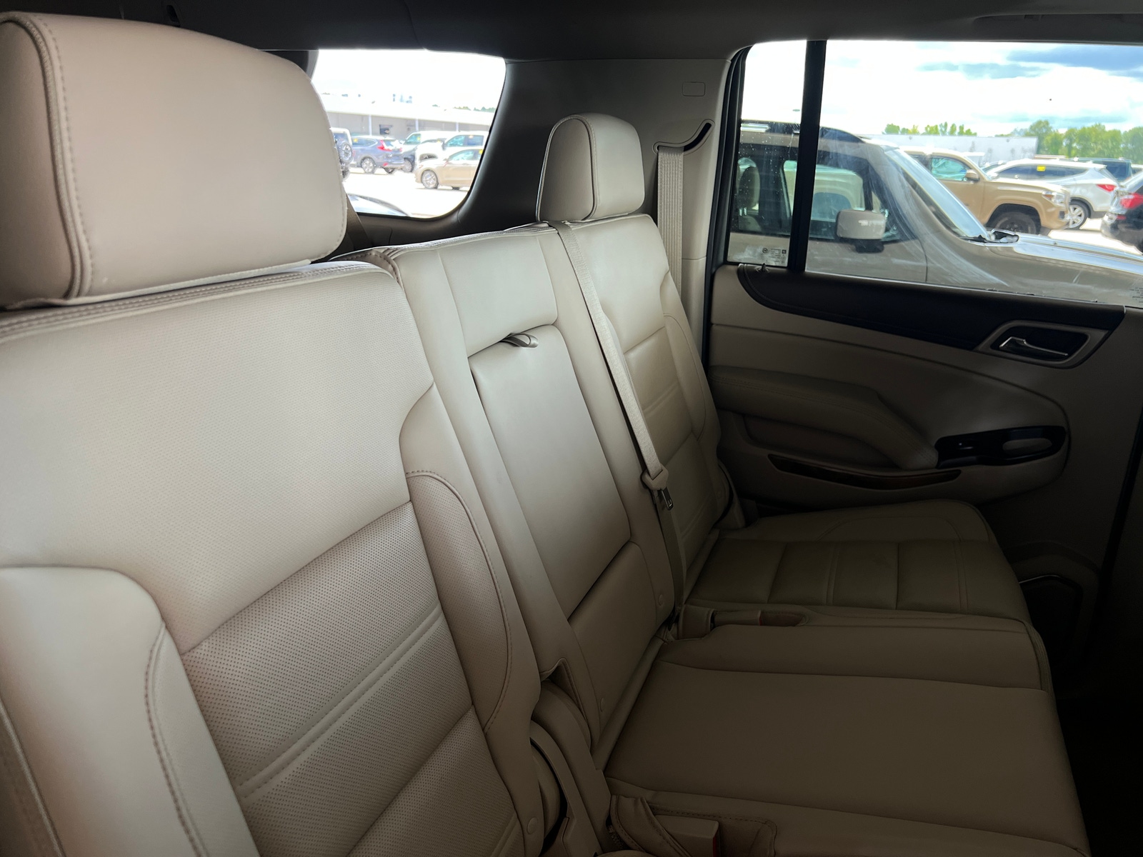 Thumbnail: 2017 GMC Yukon XL - 5