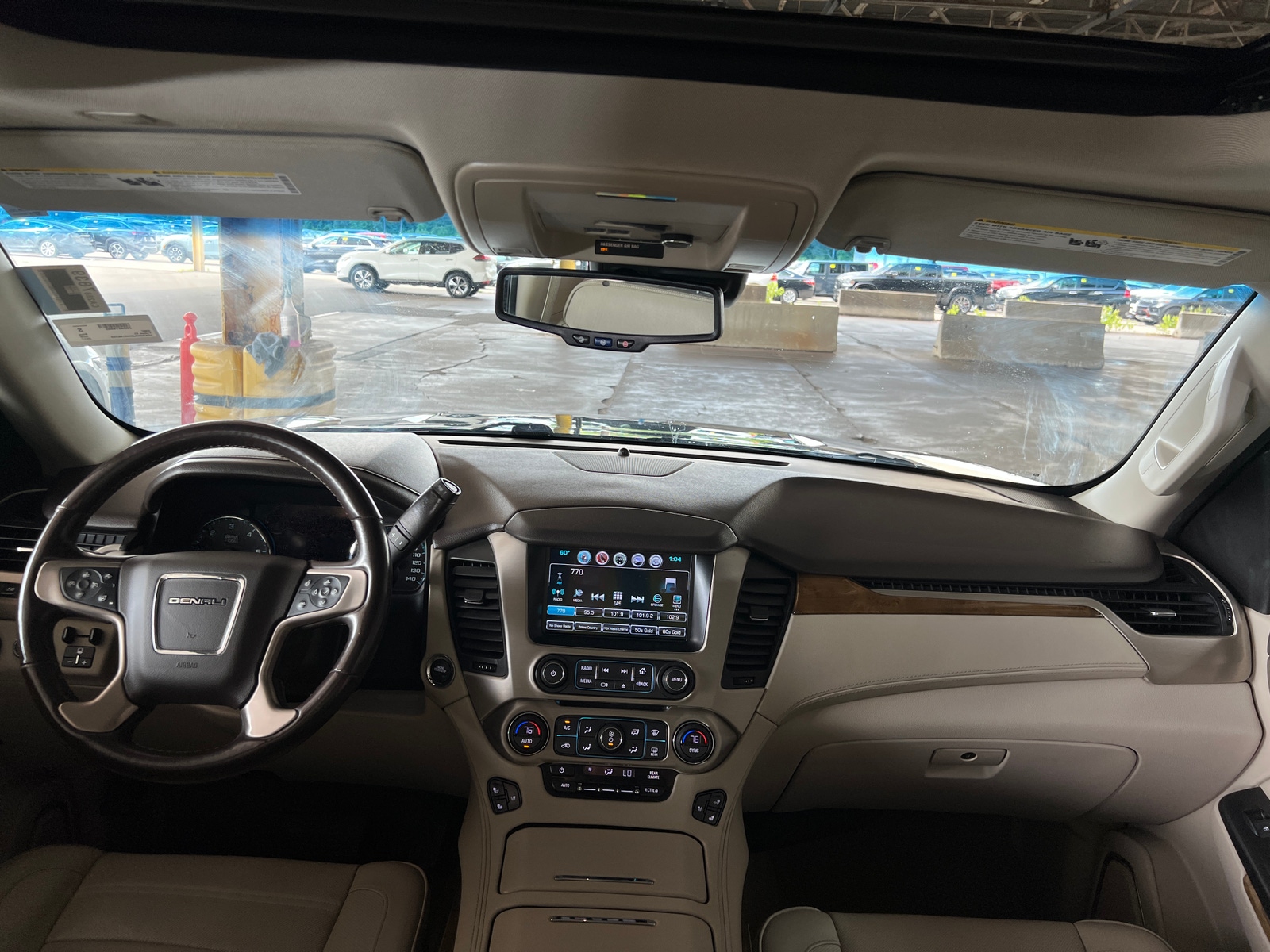 Thumbnail: 2017 GMC Yukon XL - 2