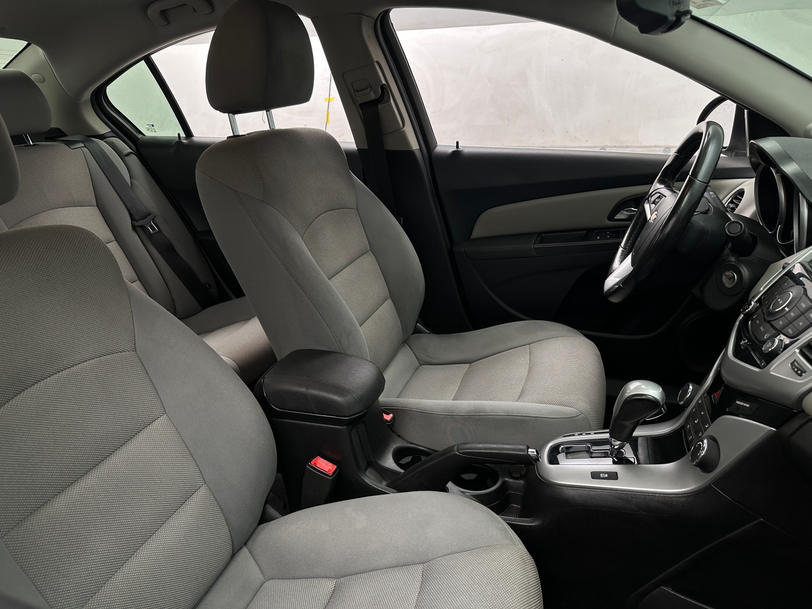 Thumbnail: 2013 Chevrolet Cruze - 2
