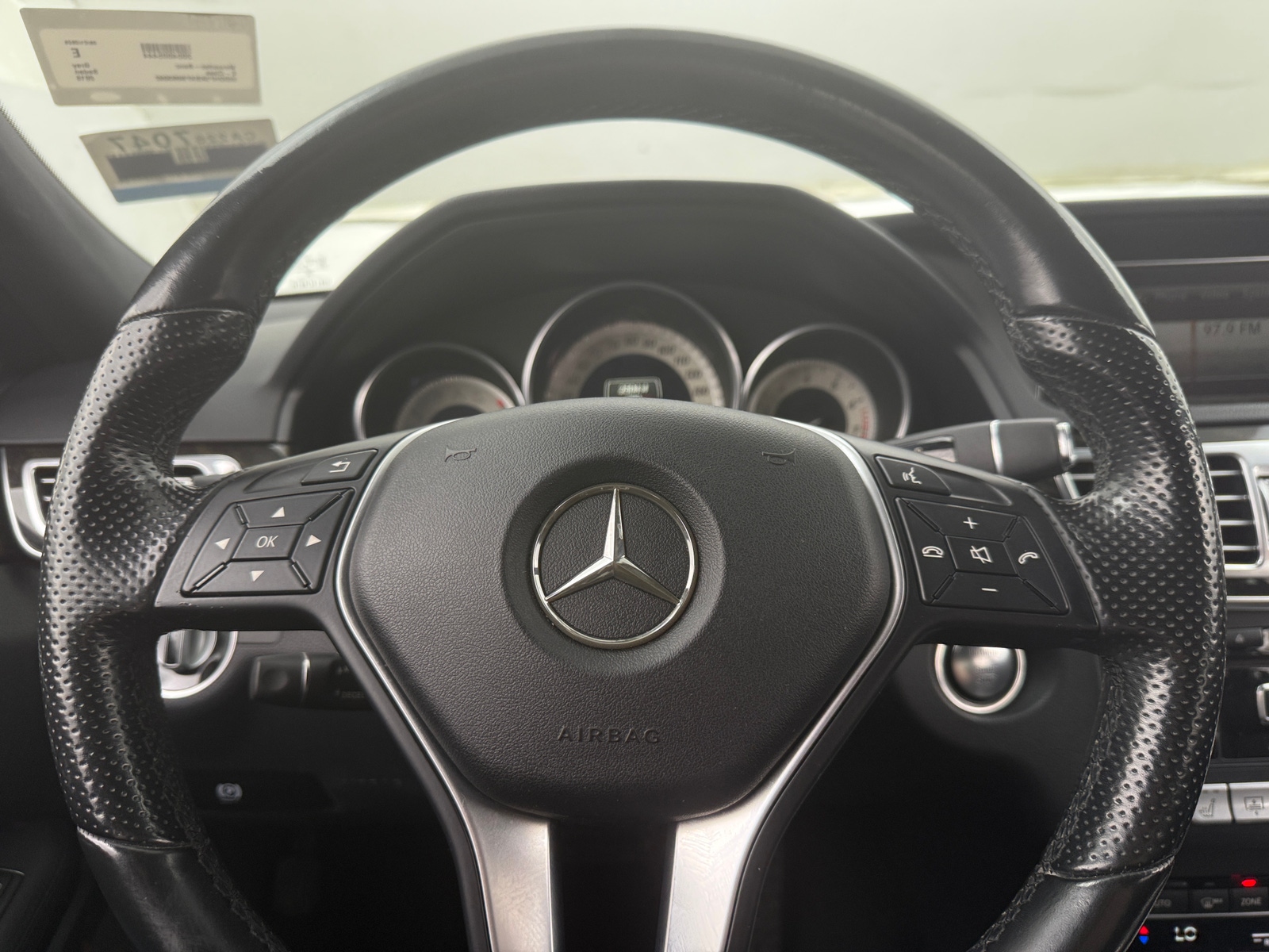 Thumbnail: 2015 Mercedes-Benz E-Class - 4
