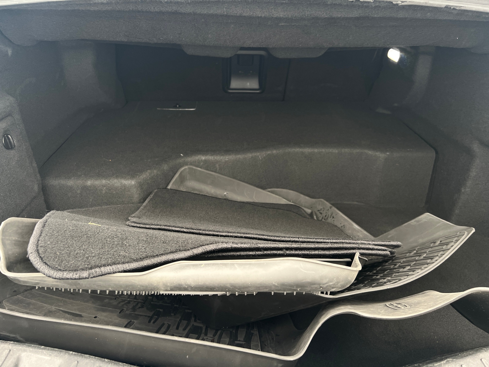 Thumbnail: 2019 Lincoln MKZ - 6