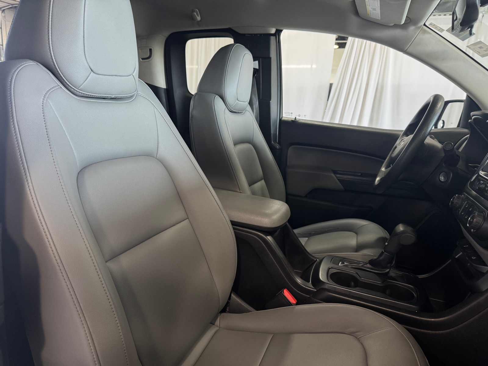 Thumbnail: 2018 Chevrolet Colorado - 2