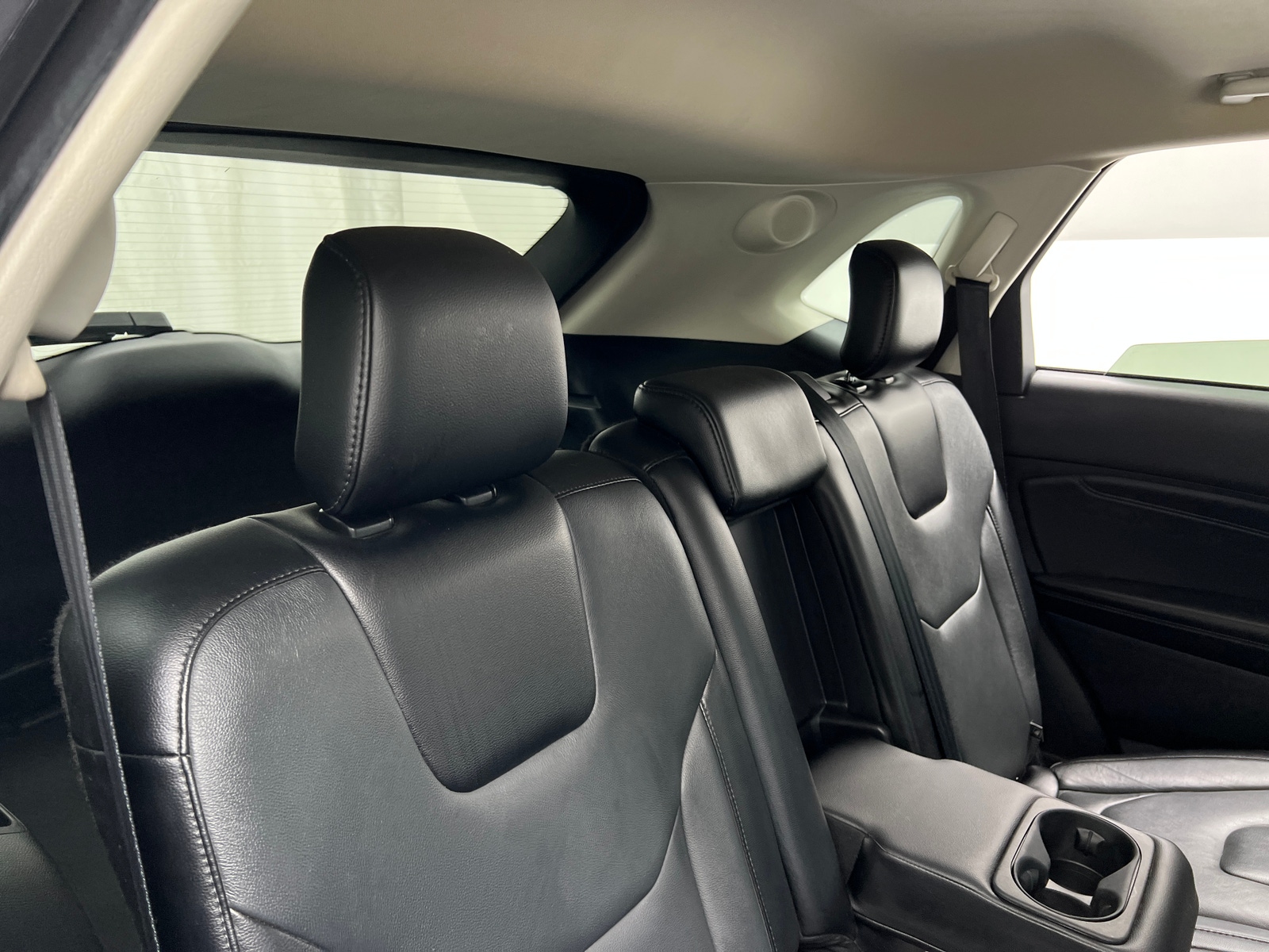 Thumbnail: 2018 Ford Edge - 5