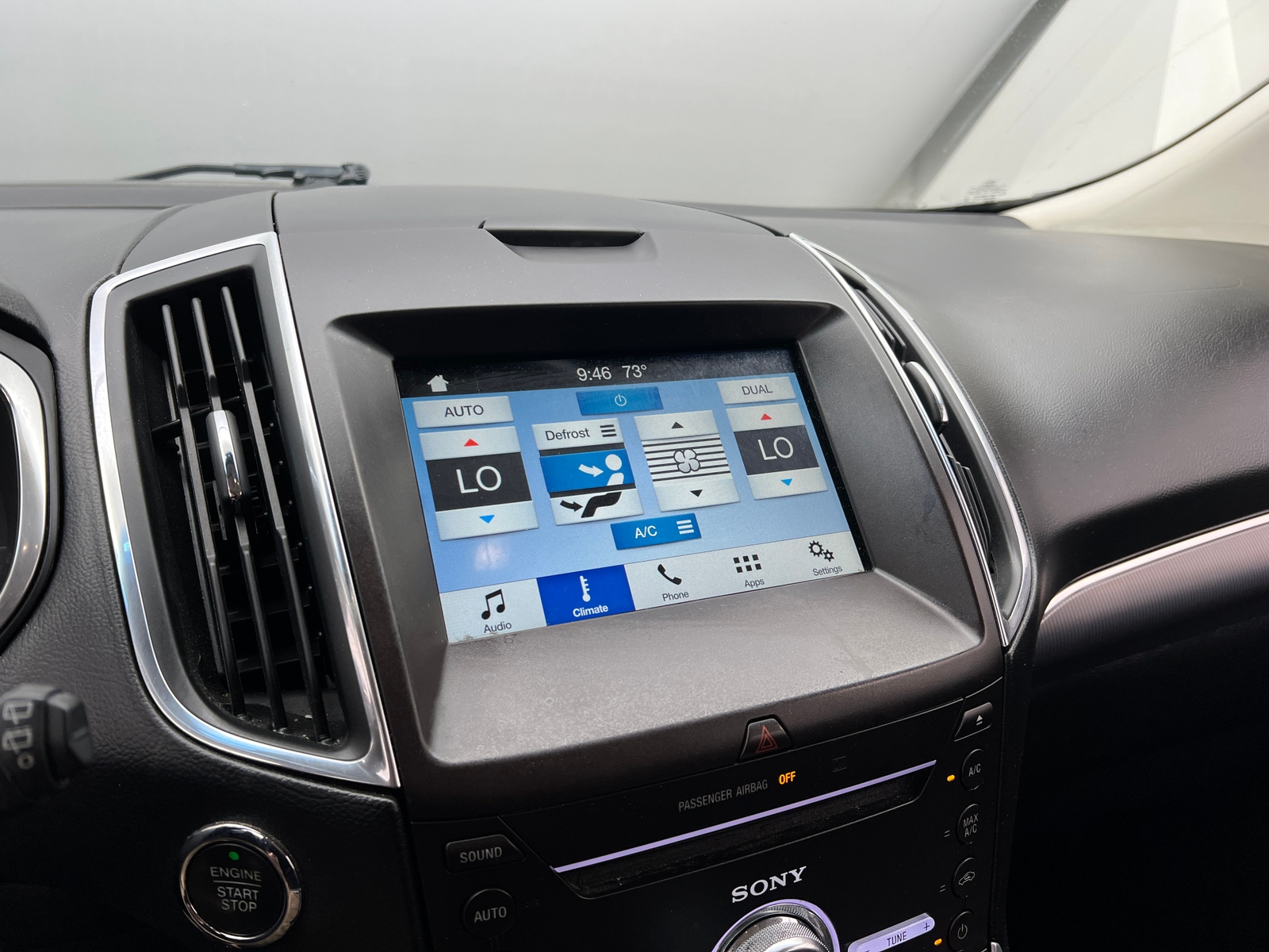 Thumbnail: 2018 Ford Edge - 3