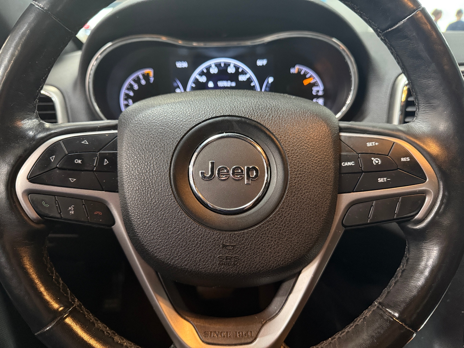 Thumbnail: 2018 Jeep Grand Cherokee - 4