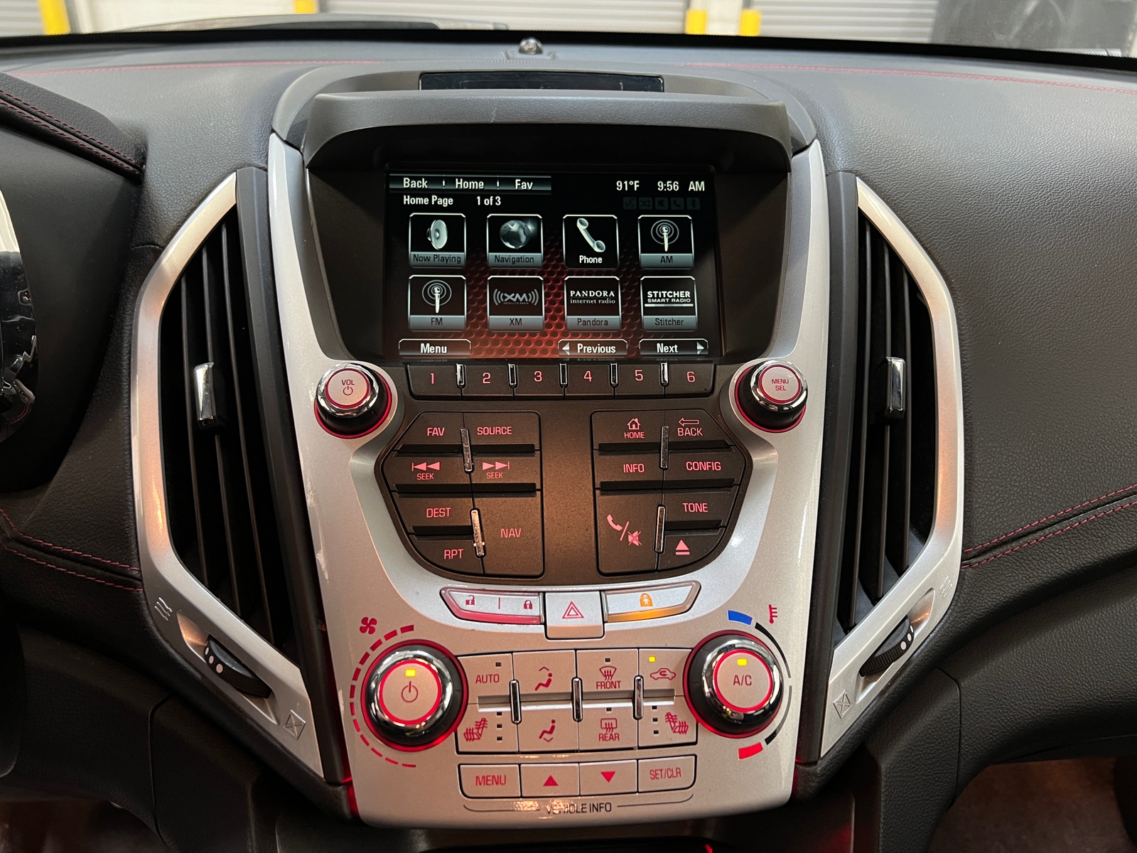 Thumbnail: 2015 GMC Terrain - 3