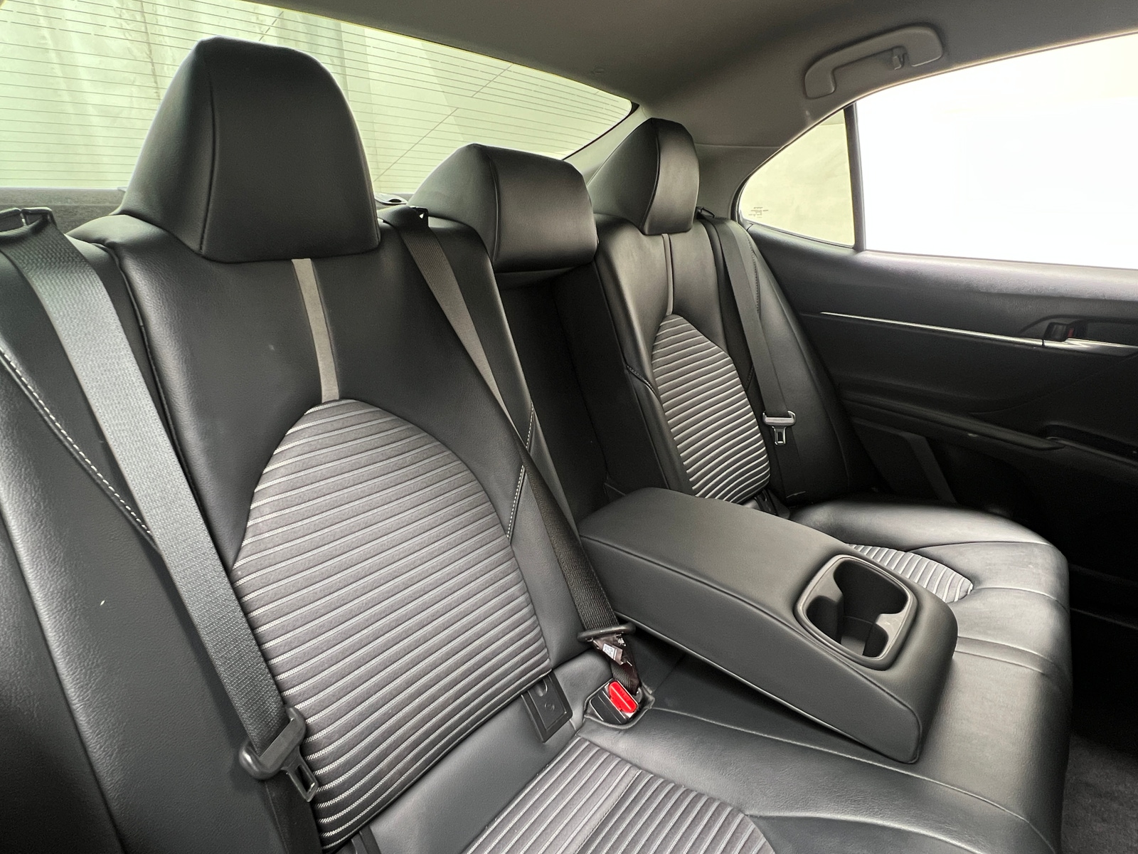 Thumbnail: 2018 Toyota Camry - 6