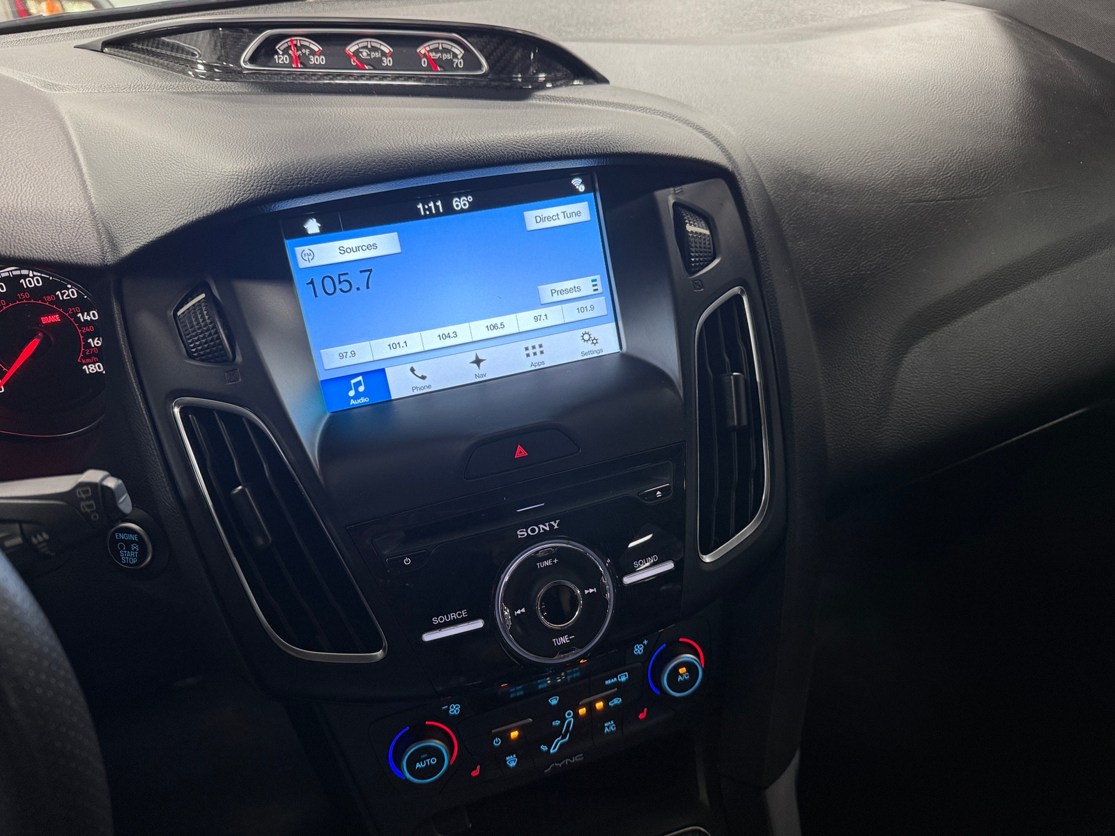 Thumbnail: 2017 Ford Focus - 3