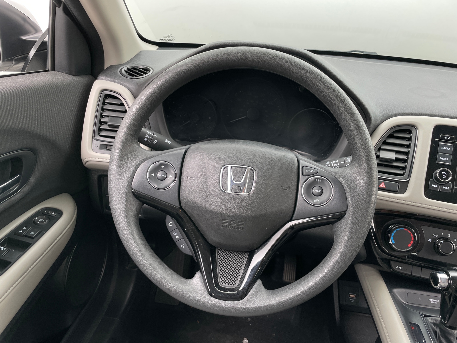 Thumbnail: 2022 Honda HR-V - 5