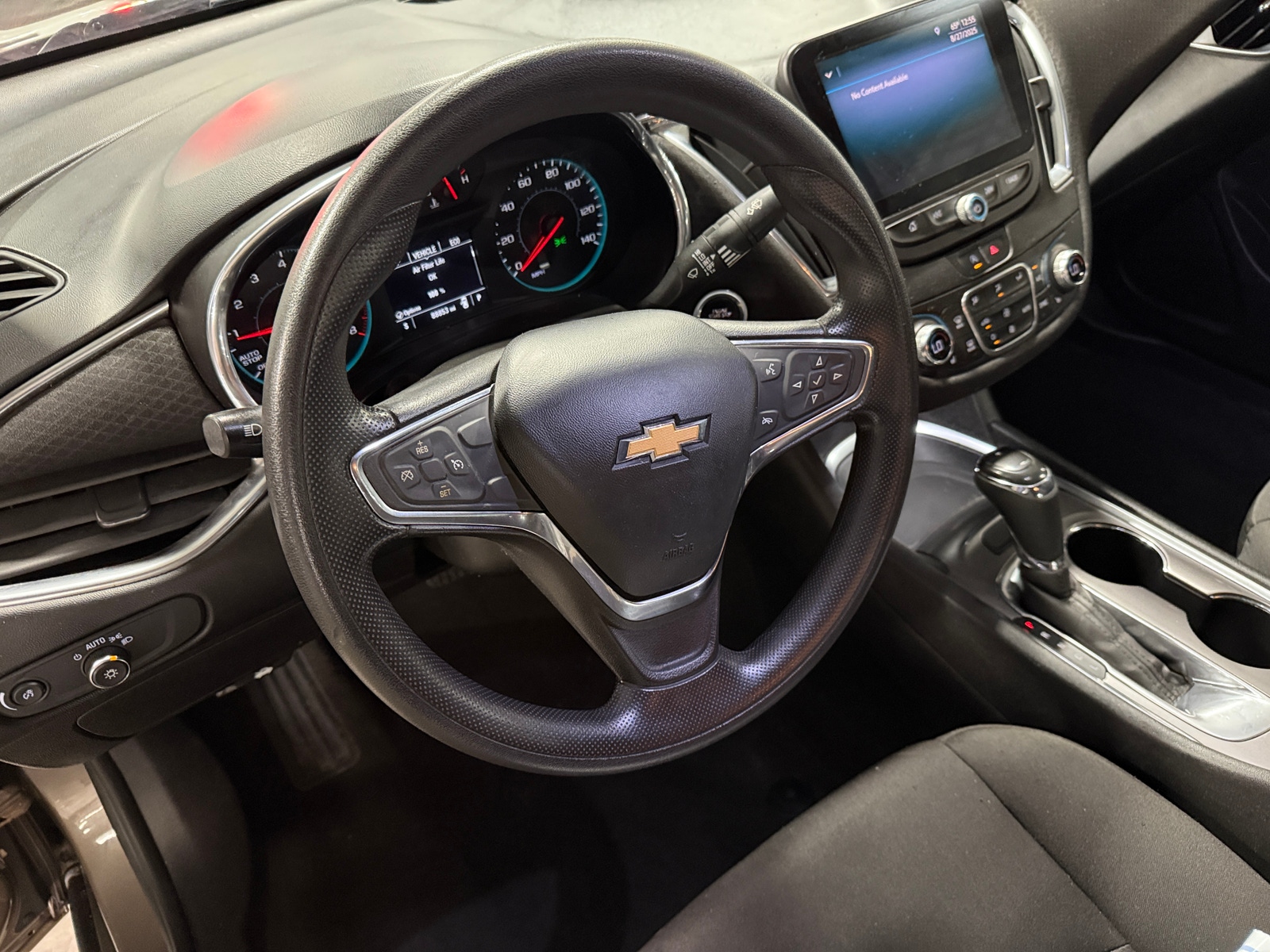 Thumbnail: 2020 Chevrolet Malibu - 5