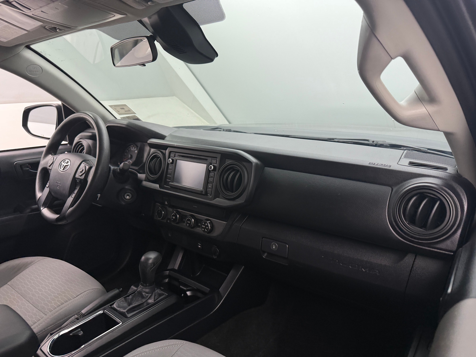 Thumbnail: 2019 Toyota Tacoma - 3