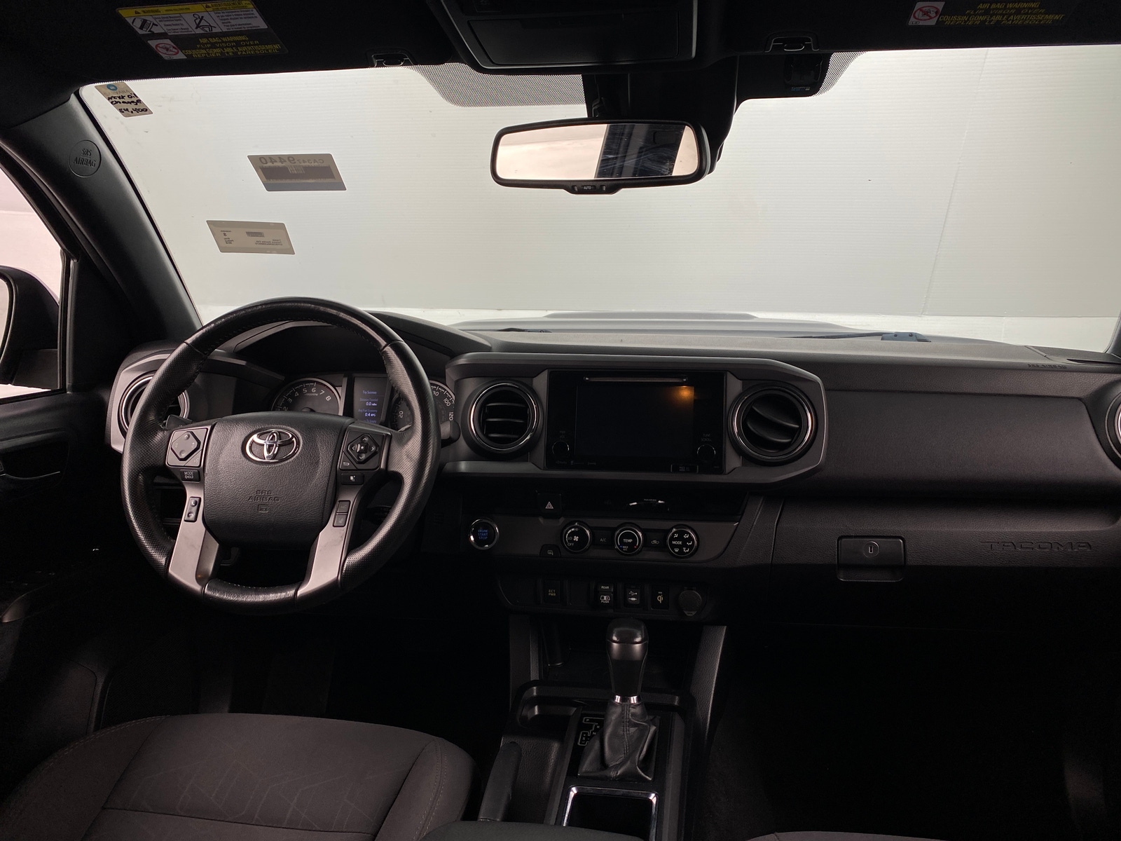 Thumbnail: 2018 Toyota Tacoma - 3