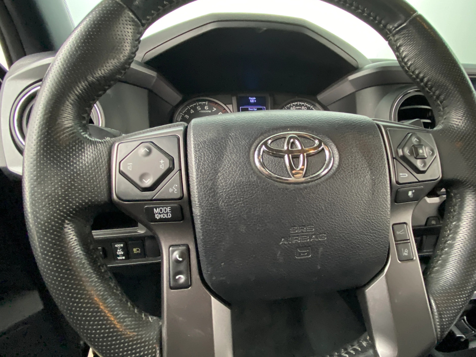 Thumbnail: 2018 Toyota Tacoma - 5