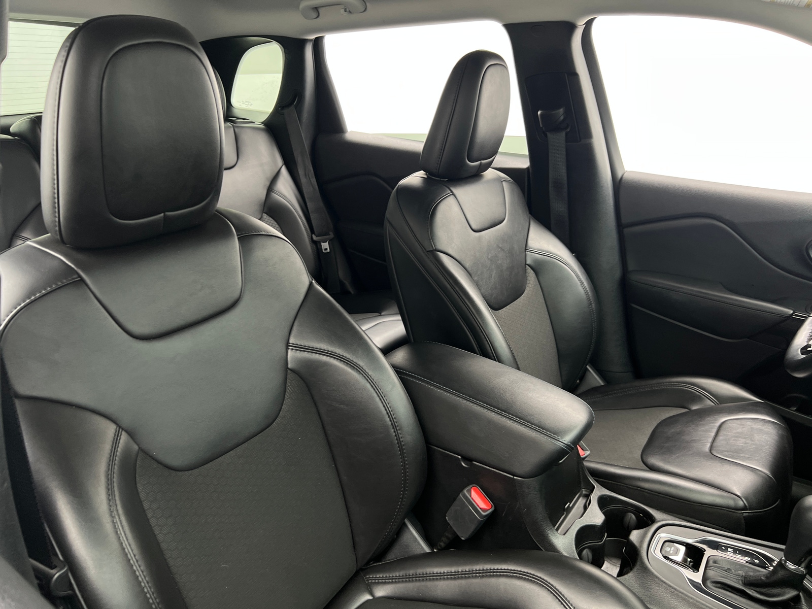 Thumbnail: 2021 Jeep Cherokee - 2