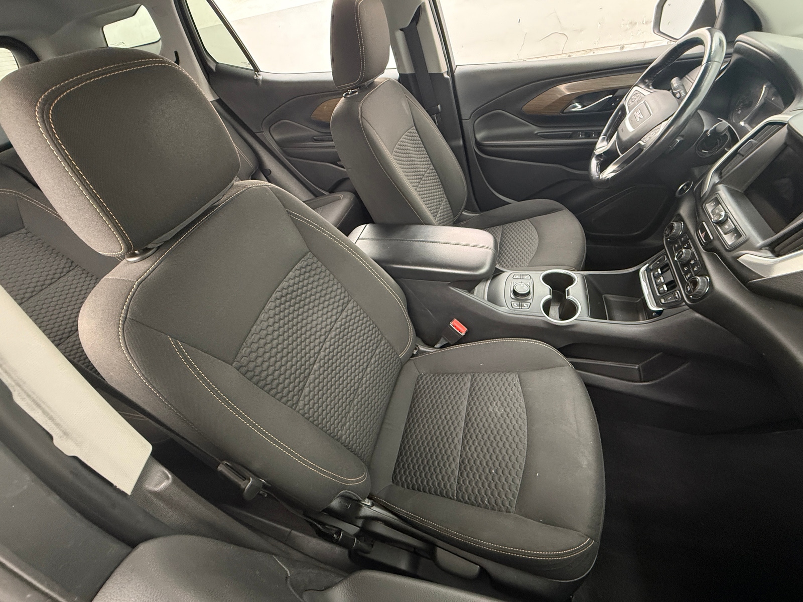 Thumbnail: 2021 GMC Terrain - 2