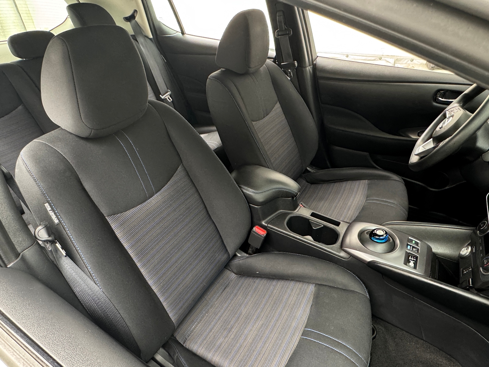 Thumbnail: 2022 Nissan Leaf - 2