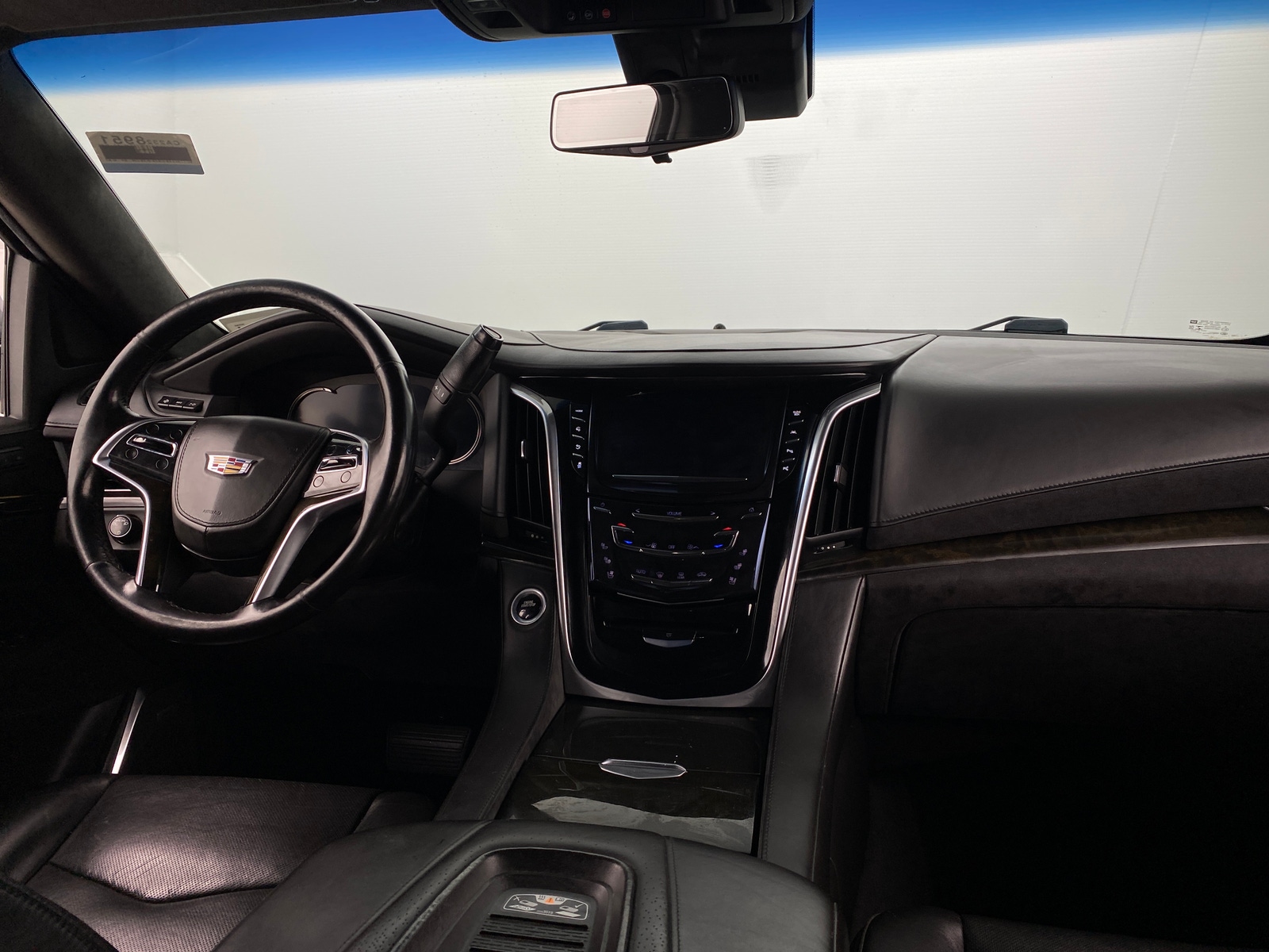 Thumbnail: 2019 Cadillac Escalade - 2