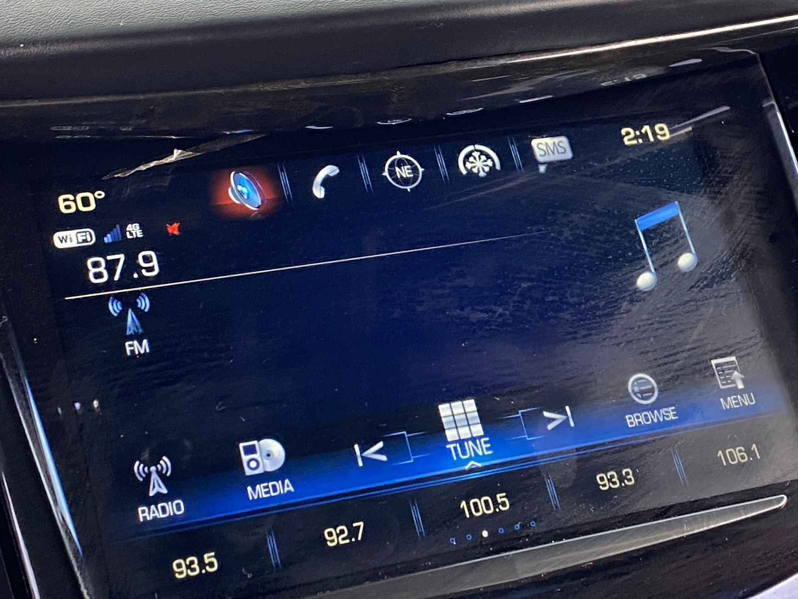 Thumbnail: 2019 Cadillac Escalade - 3