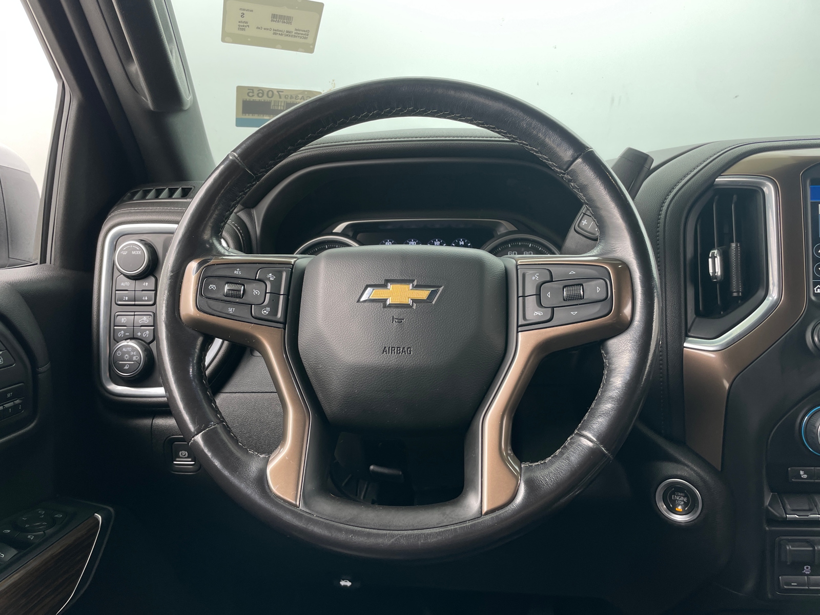 Thumbnail: 2022 Chevrolet Silverado 1500 - 4