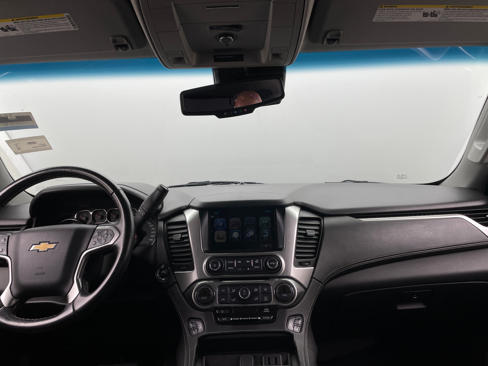 Thumbnail: 2019 Chevrolet Tahoe - 2