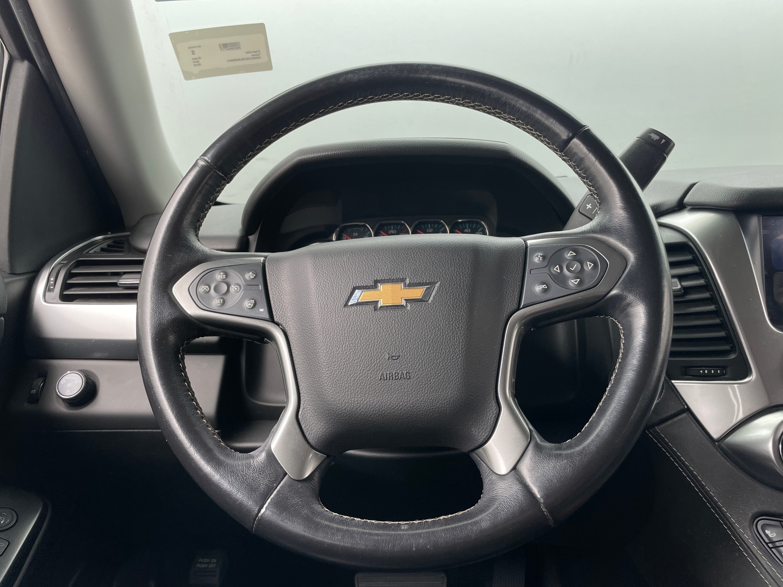 Thumbnail: 2019 Chevrolet Tahoe - 4