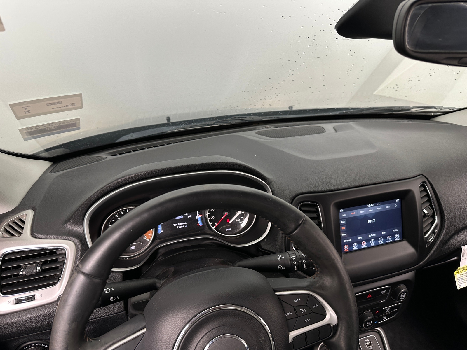 Thumbnail: 2018 Jeep Compass - 3