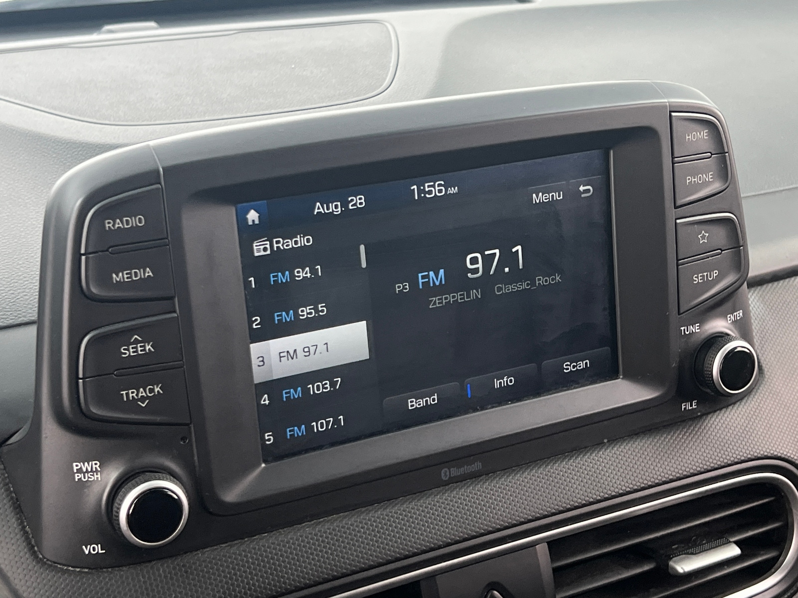 Thumbnail: 2019 Hyundai Kona - 4