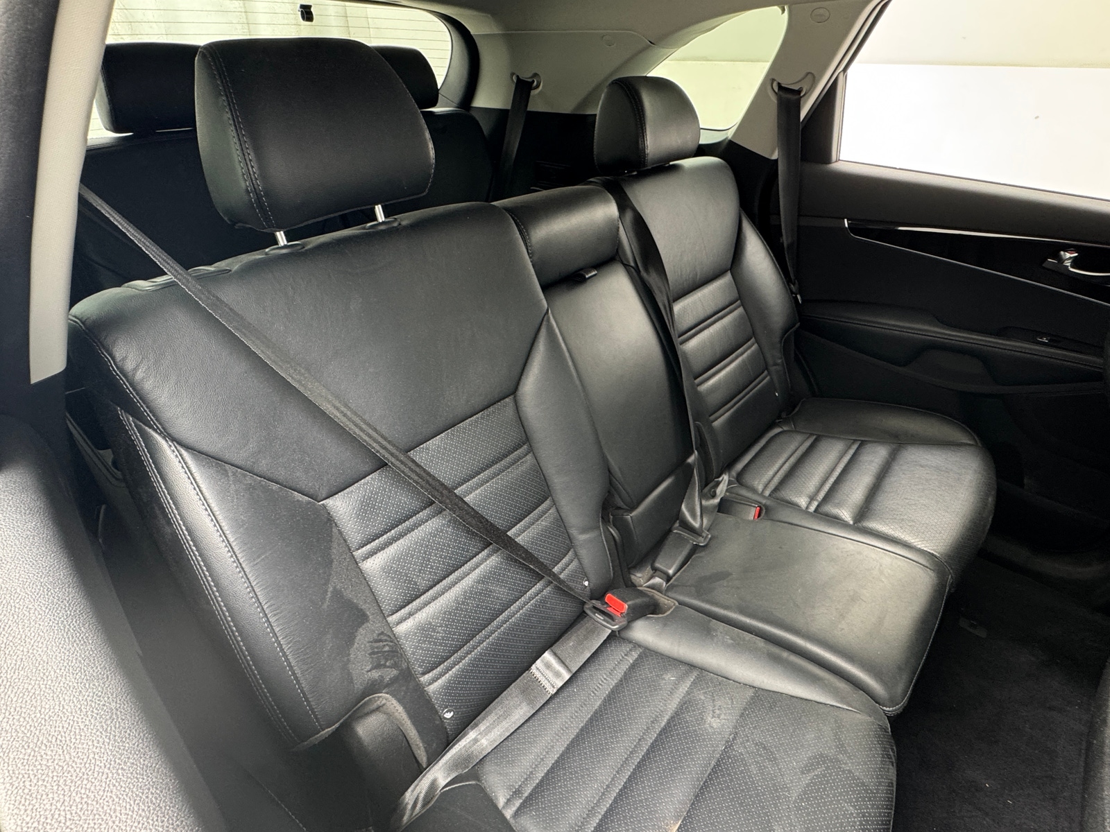 Thumbnail: 2019 Kia Sorento - 5