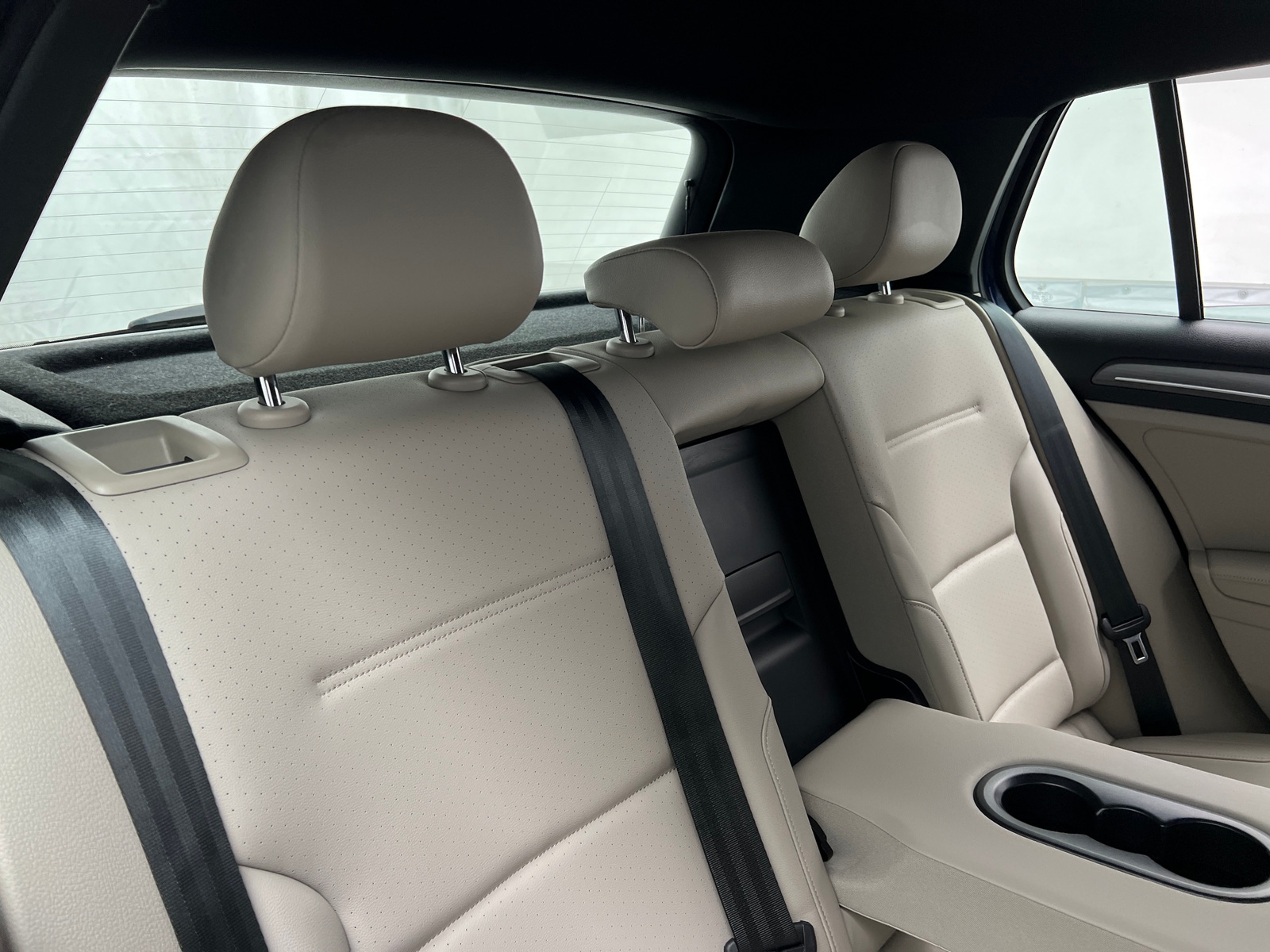 Thumbnail: 2019 Volkswagen e-Golf - 5