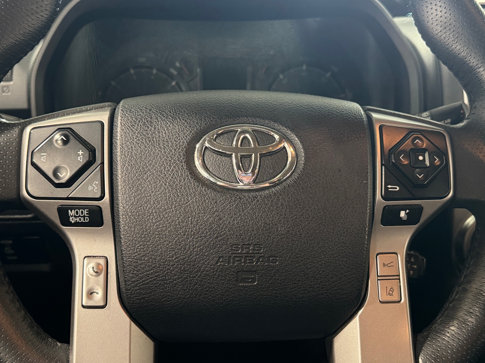 Thumbnail: 2020 Toyota 4Runner - 5