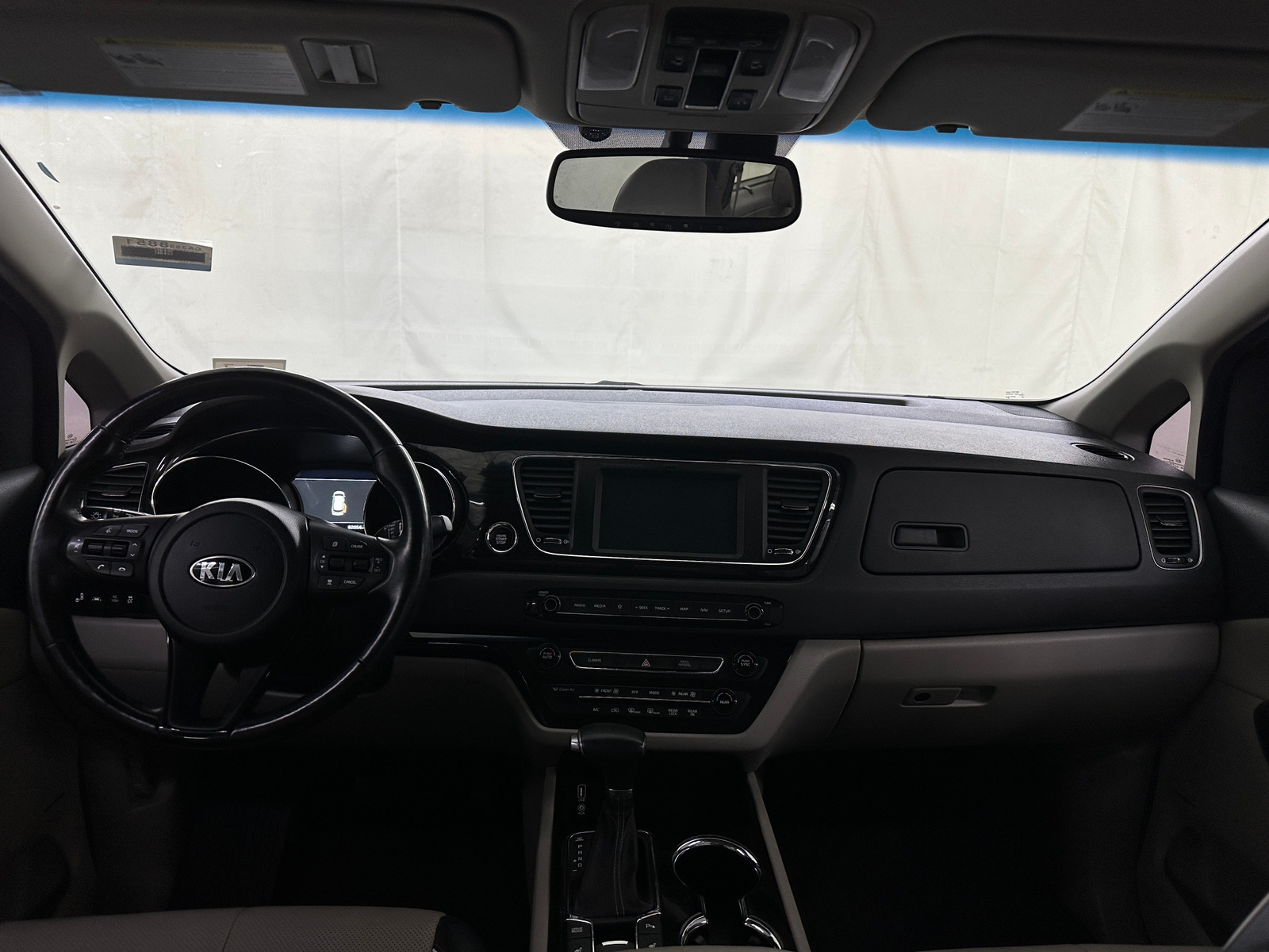 Thumbnail: 2019 Kia Sedona - 2