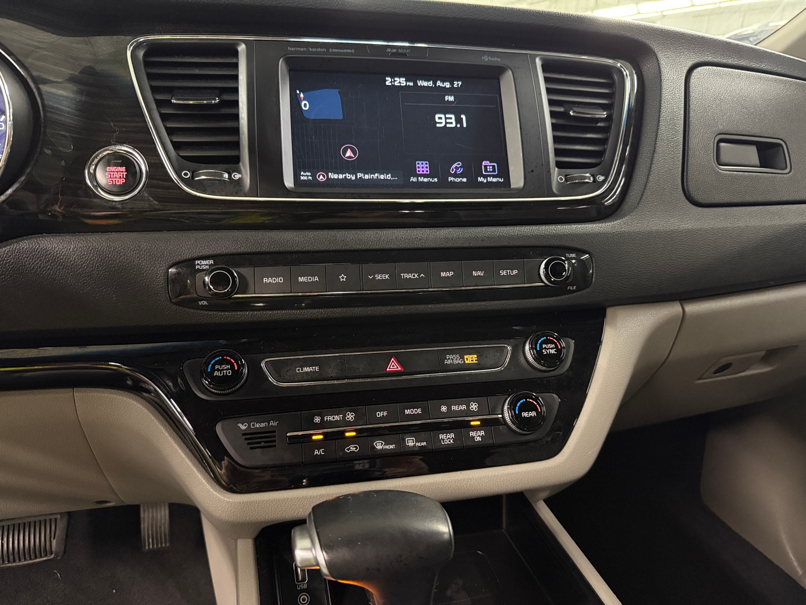 Thumbnail: 2019 Kia Sedona - 3