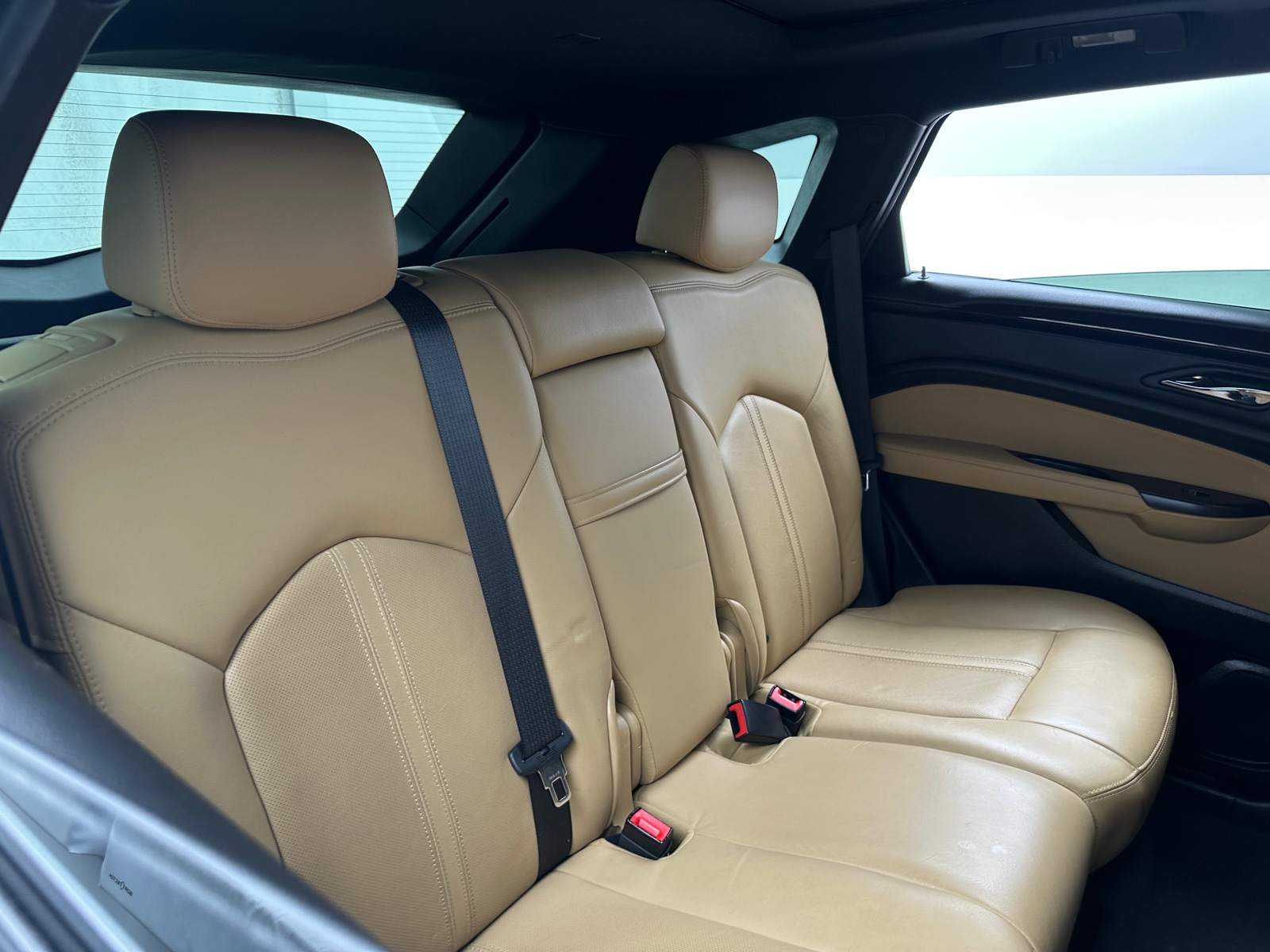 Thumbnail: 2014 Cadillac SRX - 4